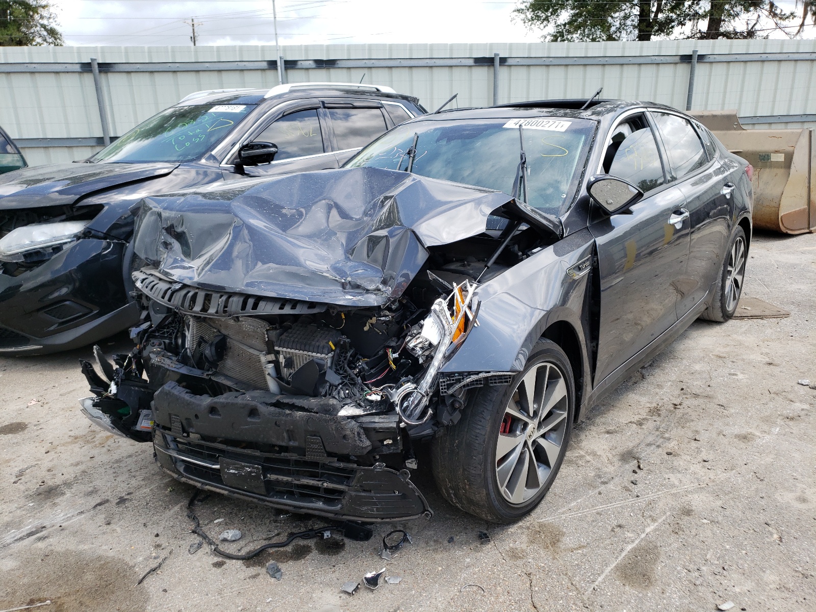 Photo 1 from auction – 2016 KIA OPTIMA SX with VIN 5XXGW4L25GG095097