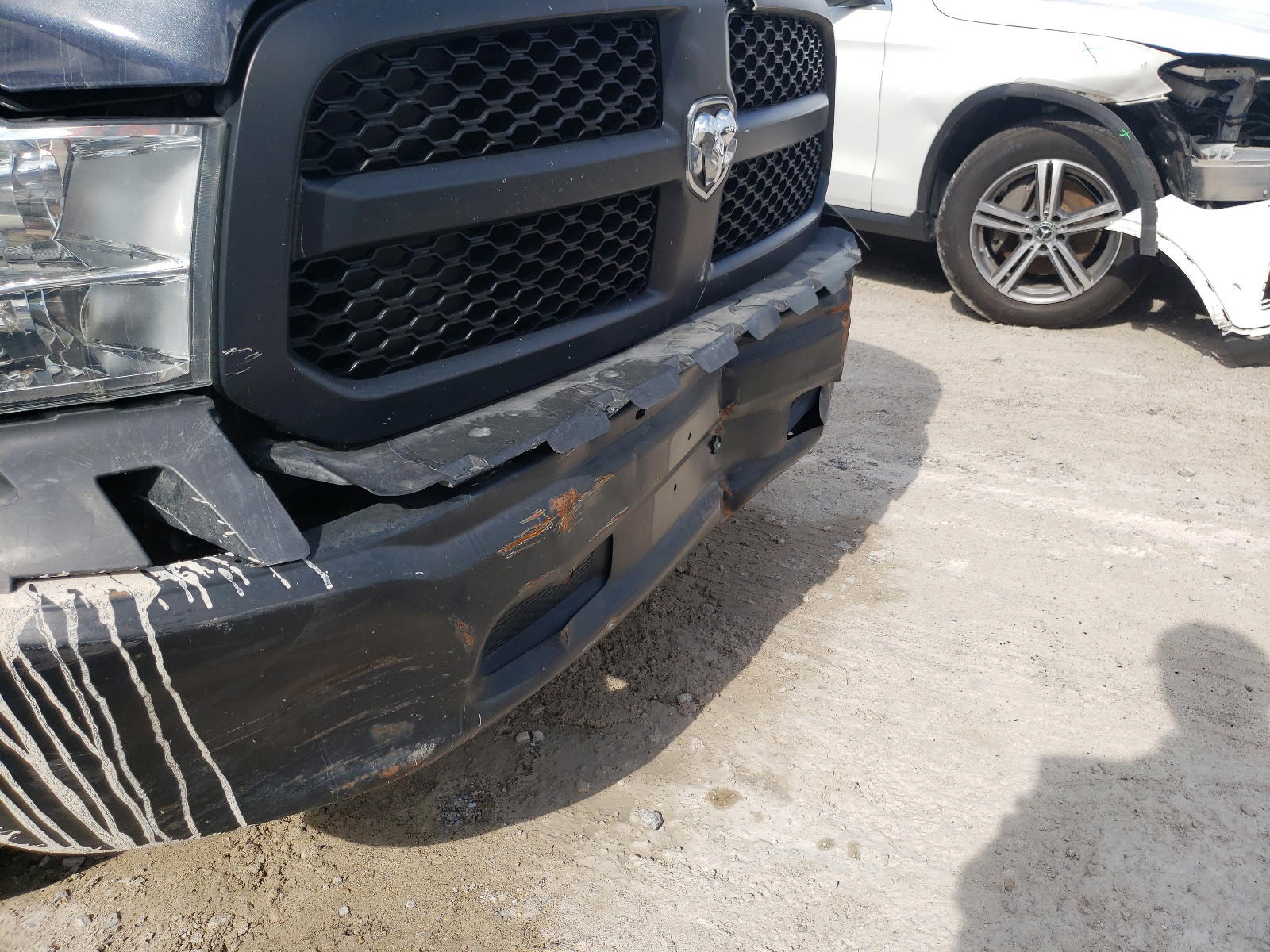 Photo 9 from auction – 2014 RAM 1500 ST with VIN 1C6RR6FT7ES345143