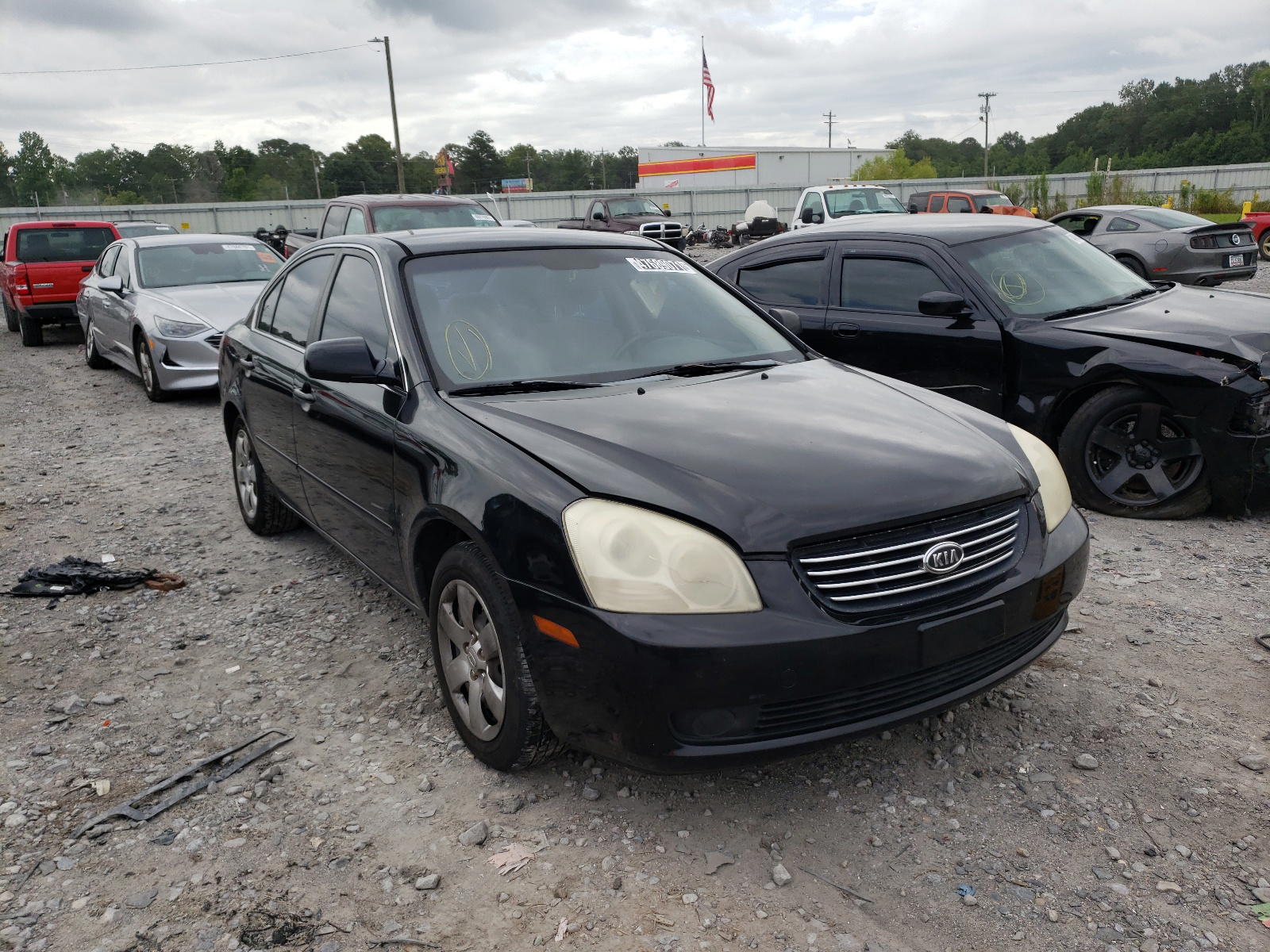 KIA OPTIMA LX 2008 with VIN KNAGE123085194117 - Photo from auction