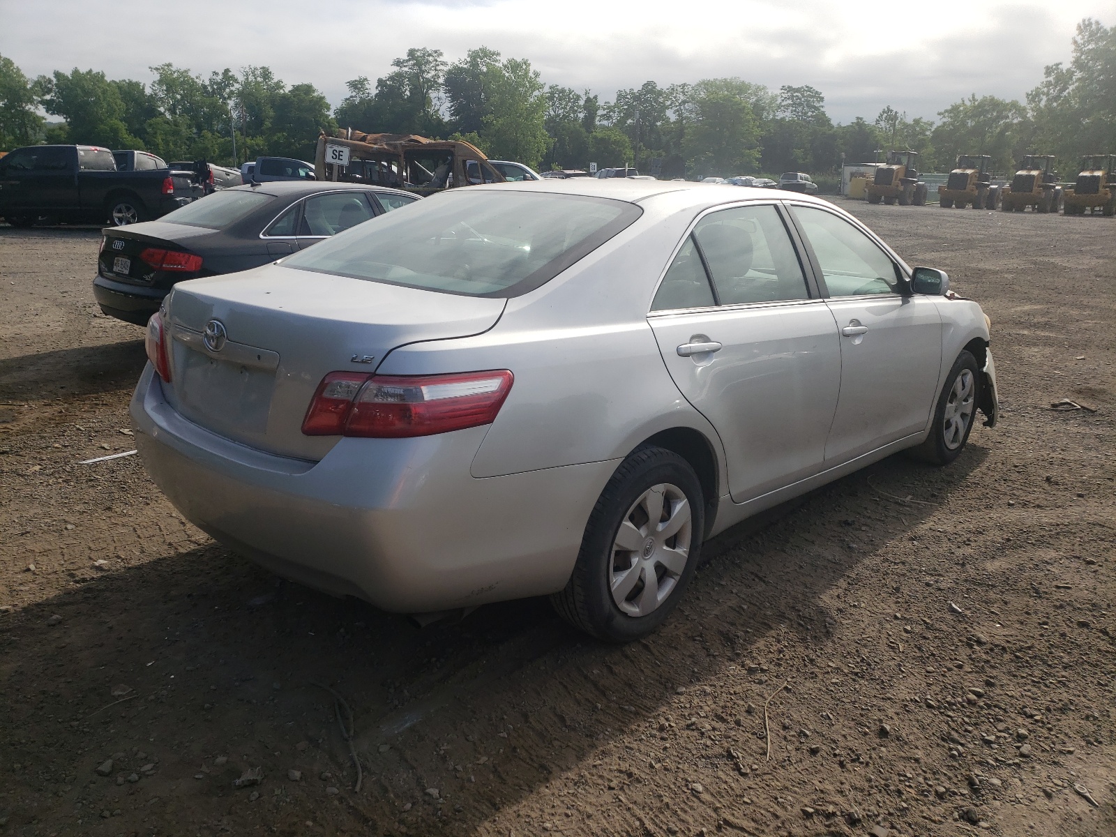 Photo 4 from auction – 2009 TOYOTA CAMRY BASE with VIN 4T1BE46K29U875687