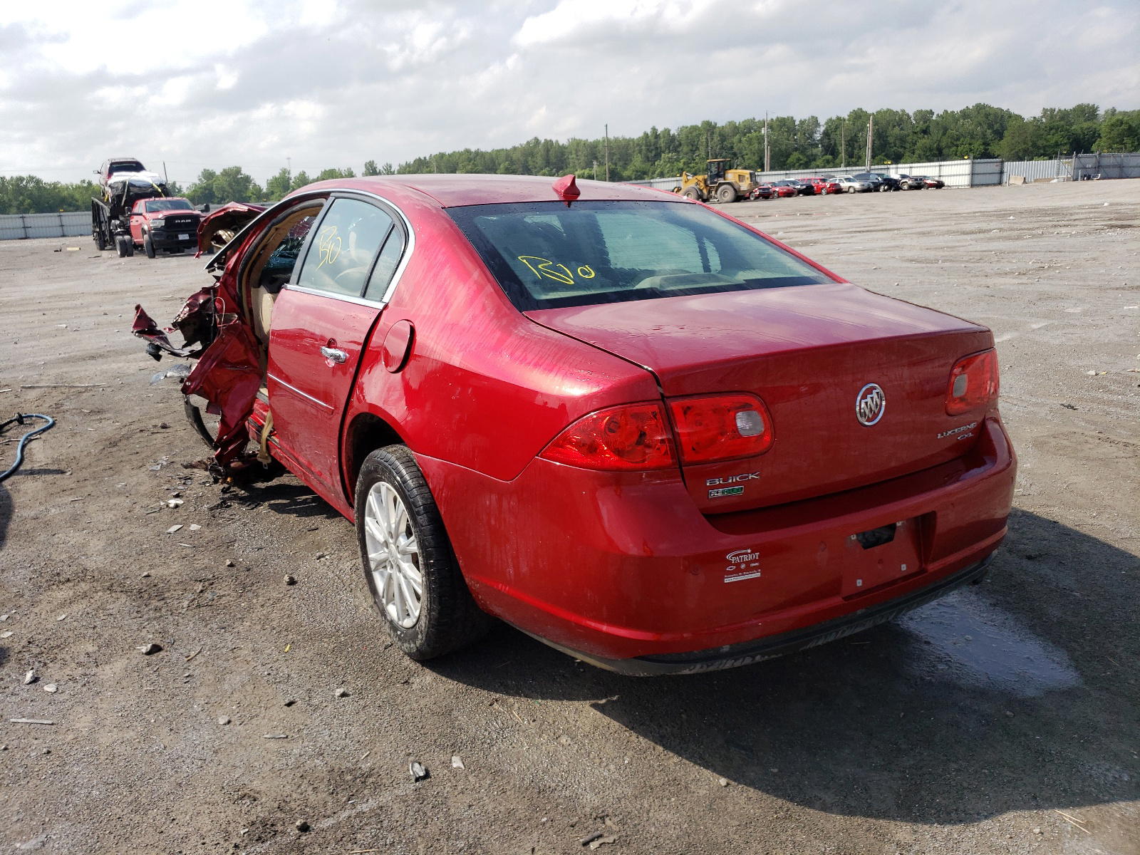 Photo 3 from auction – 2011 BUICK LUCERNE CX with VIN 1G4HC5EM2BU140674