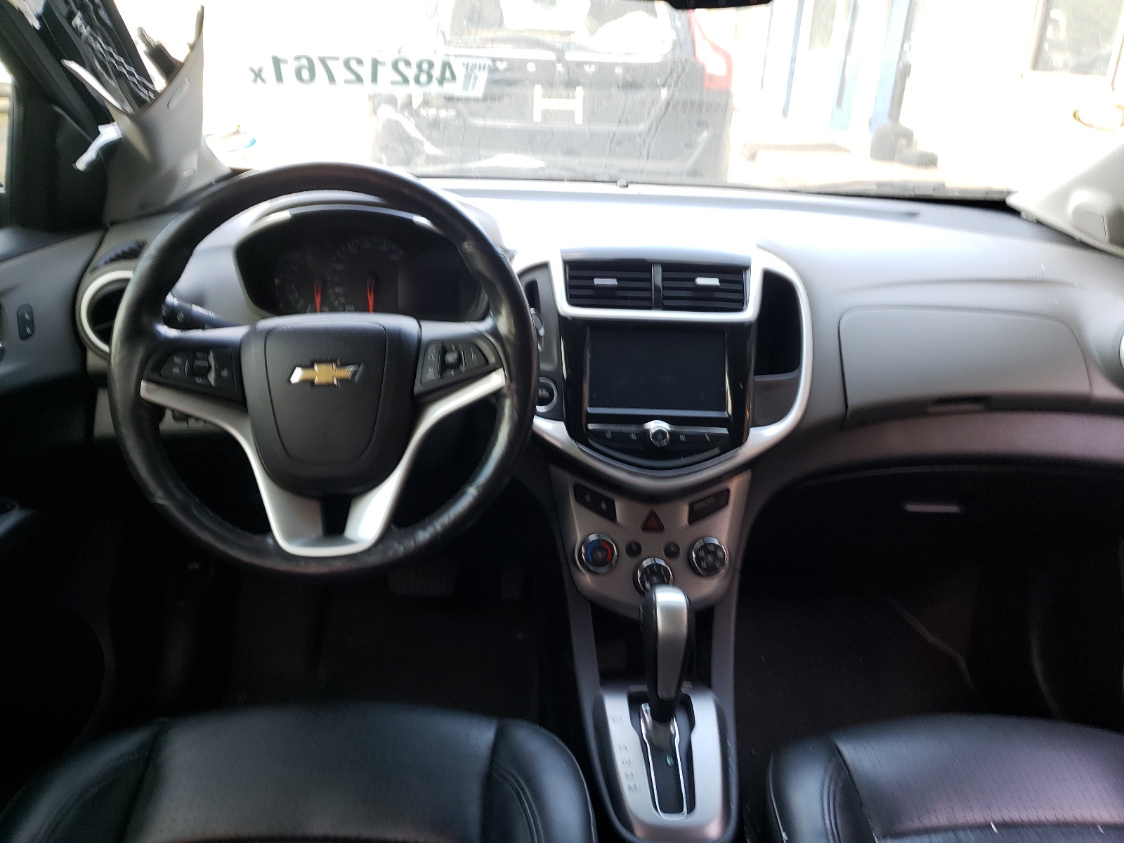 Photo 9 from auction – 2017 CHEVROLET SONIC PREM with VIN 1G1JF5SB5H4119514