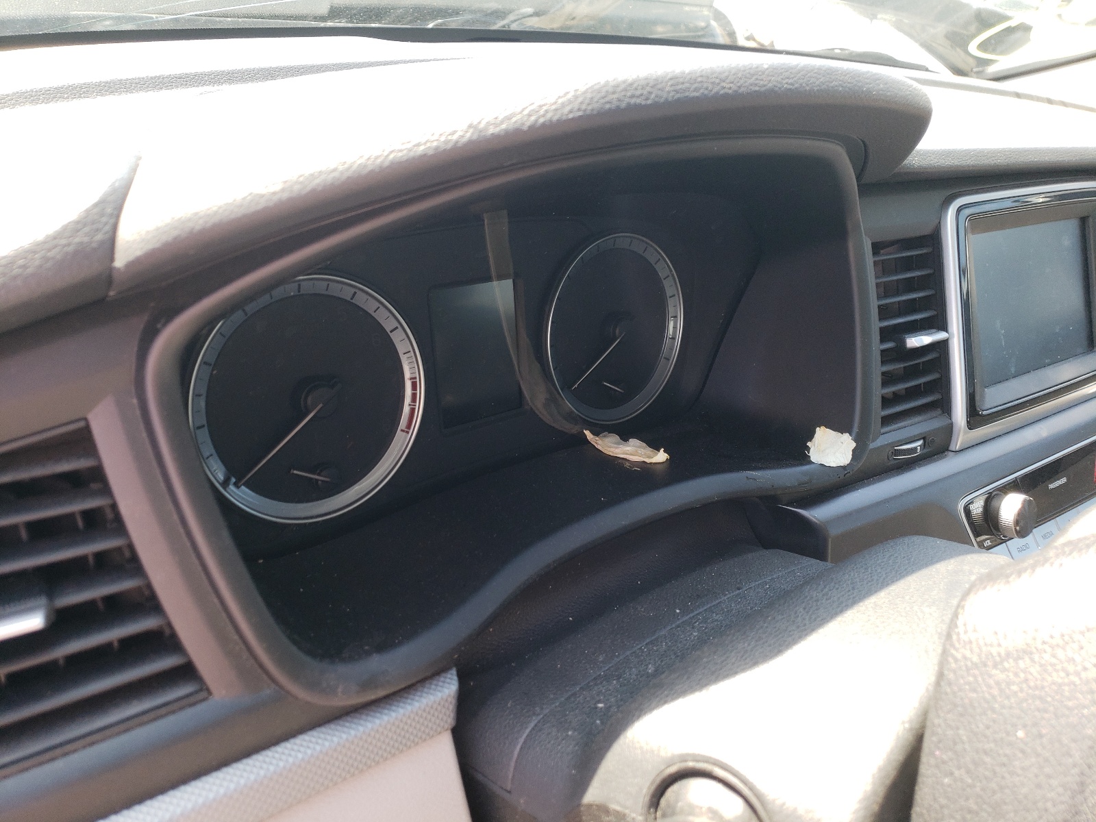 Photo 8 from auction – 2019 HYUNDAI SONATA SE with VIN 5NPE24AF3KH752470