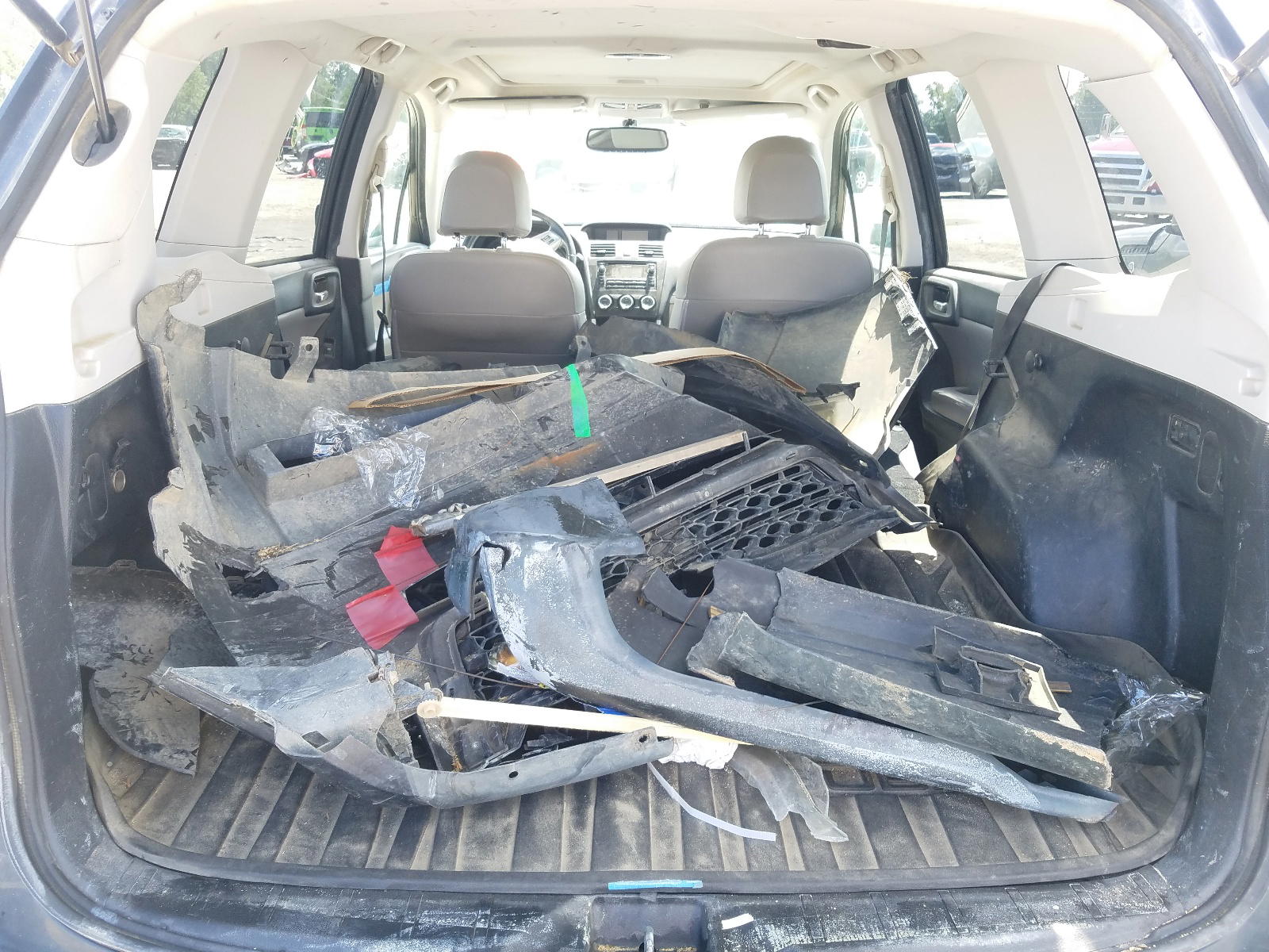 Photo 9 from auction – 2014 SUBARU FORESTER 2 with VIN JF2SJAHC7EH404370