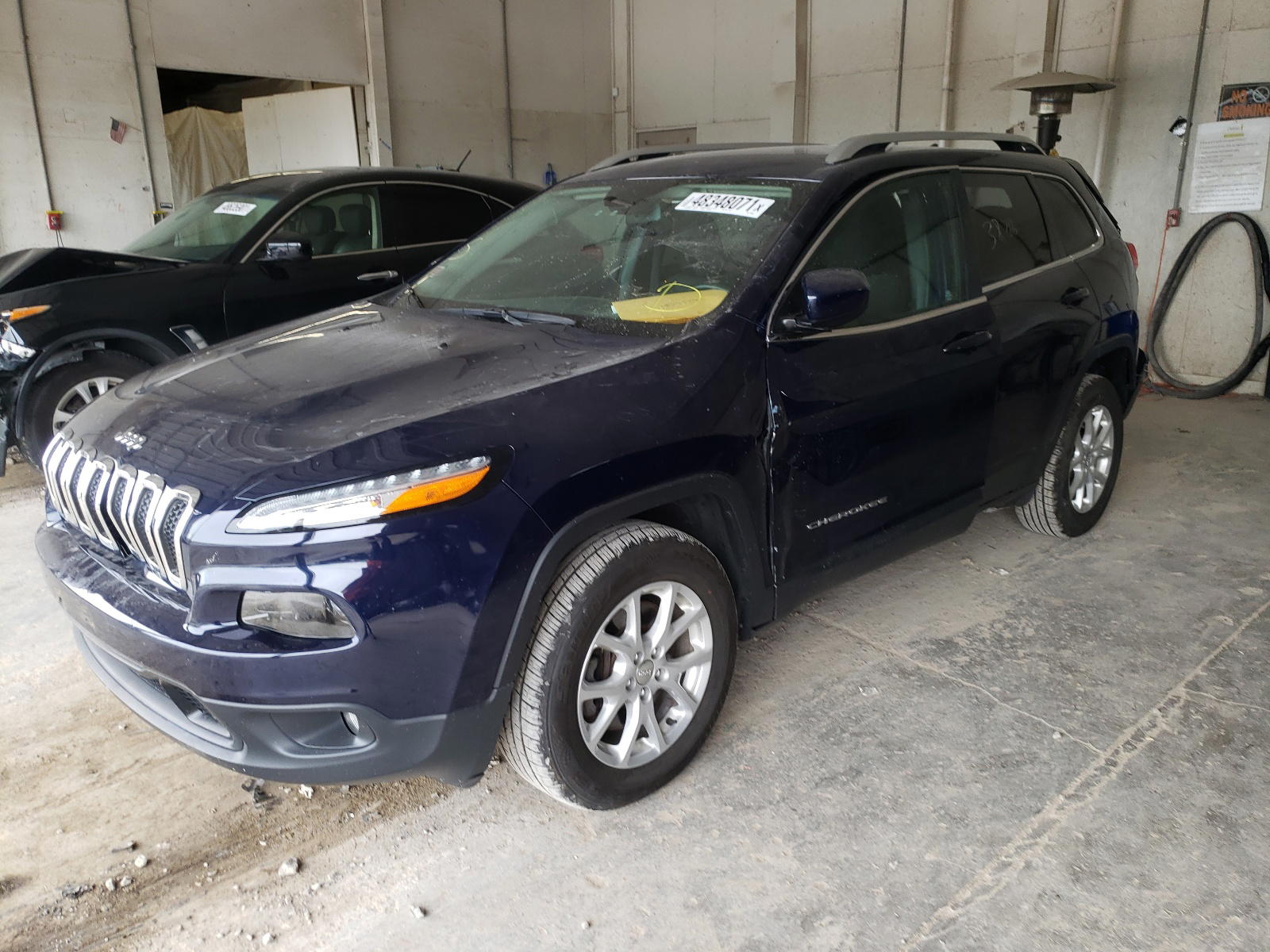 Photo 15 from auction – 2016 JEEP CHEROKEE L with VIN 1C4PJMCB1GW228080