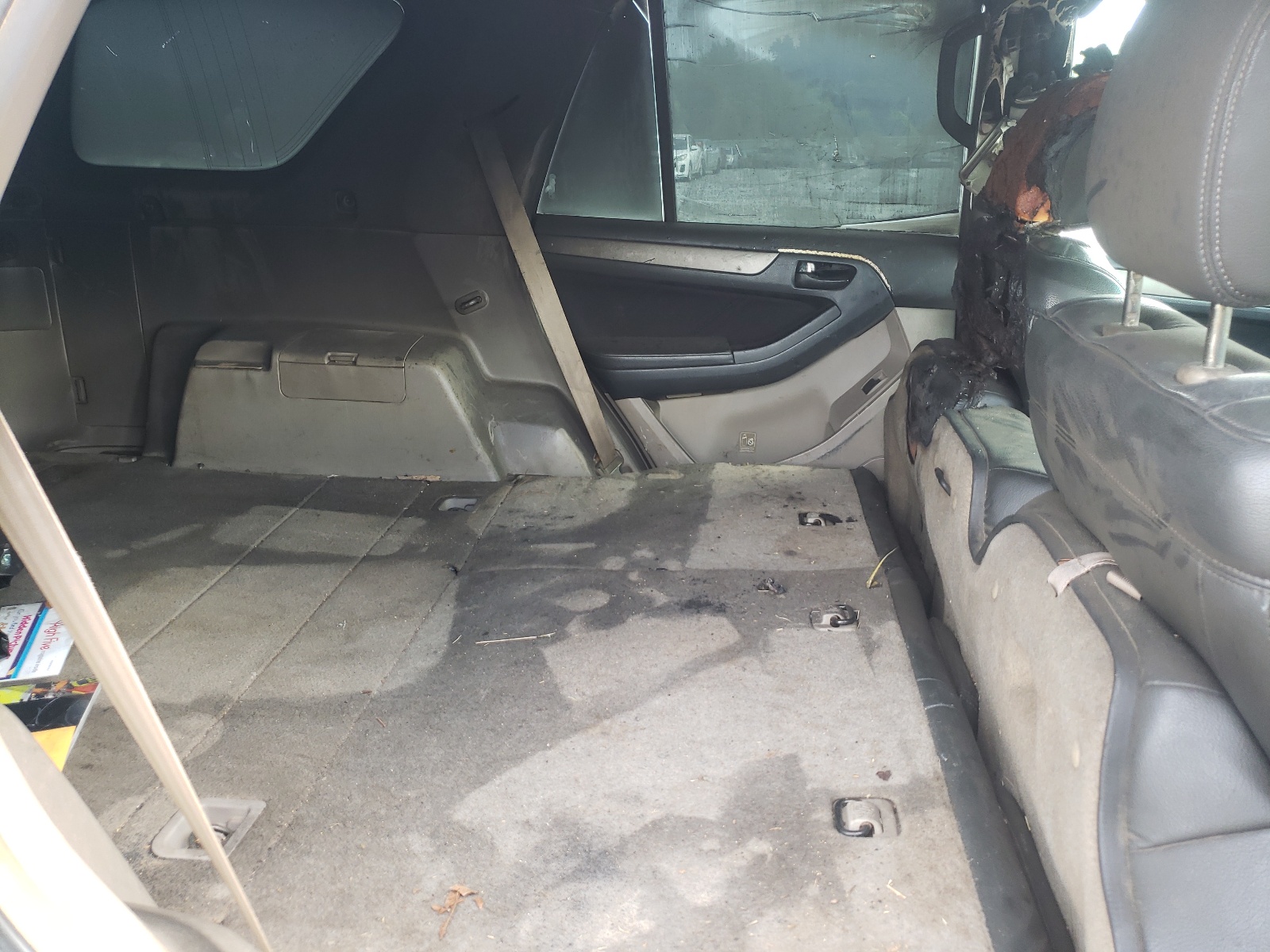 Photo 6 from auction – 2006 TOYOTA 4RUNNER SR with VIN JTEZU14R368053520
