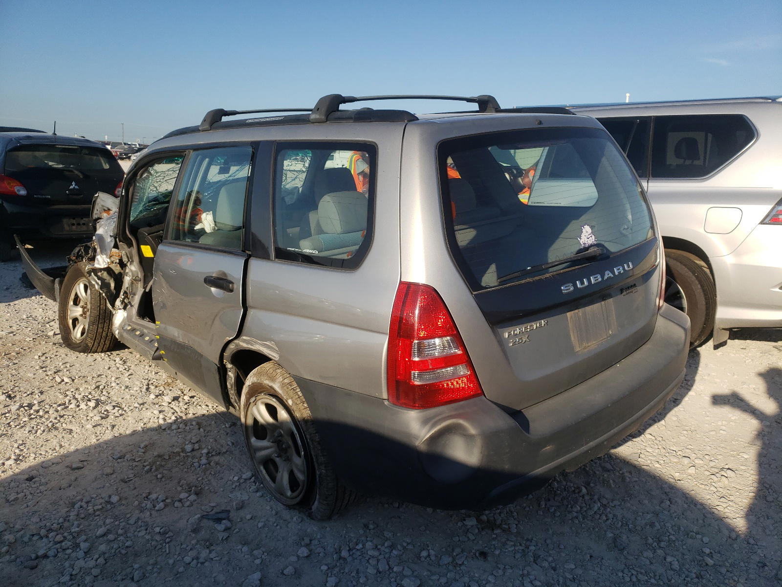 Photo 3 from auction – 2005 SUBARU FORESTER 2 with VIN JF1SG63655G752465