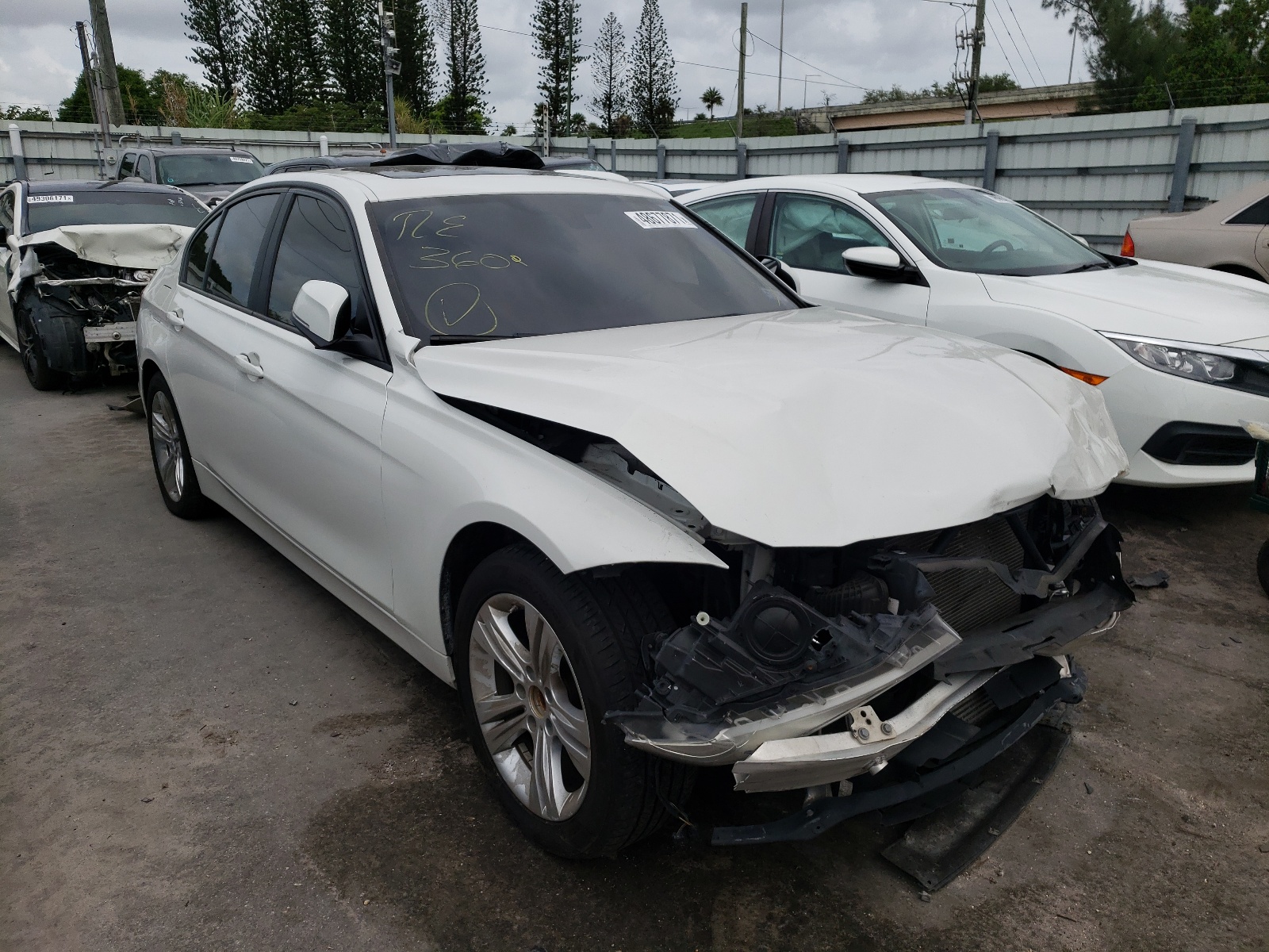 BMW 320 I XDRI 2015 with VIN WBA3C3C50FP663014 - Photo from auction
