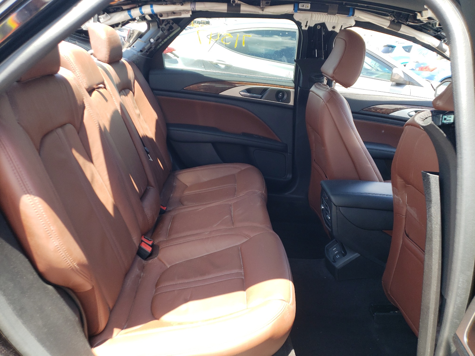 Photo 6 from auction – 2020 LINCOLN MKZ RESERV with VIN 3LN6L5E92LR620807