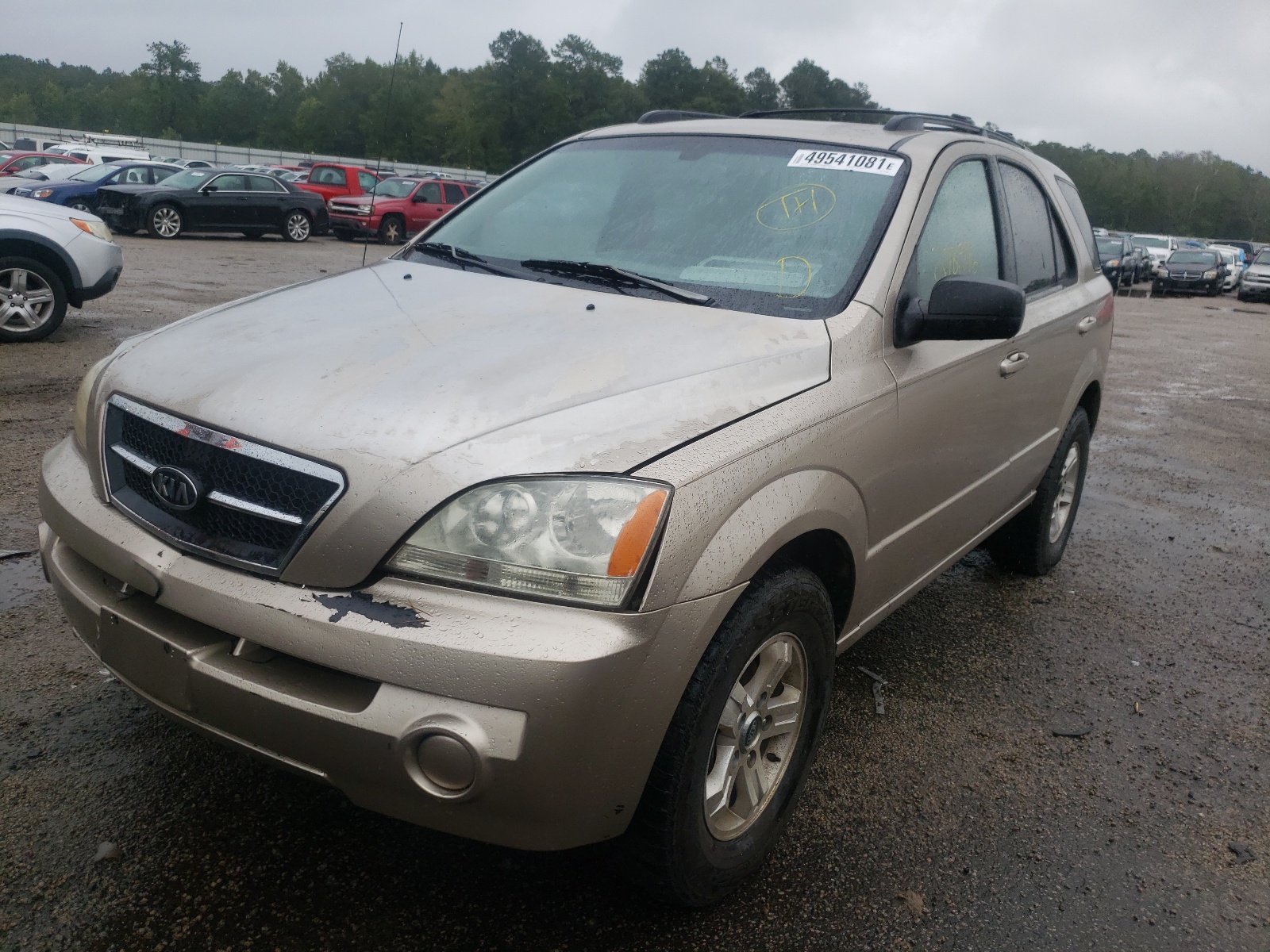 صورة رقم 2 من المزاد - 2004 KIA SORENTO EX مع VIN KNDJD733645311920