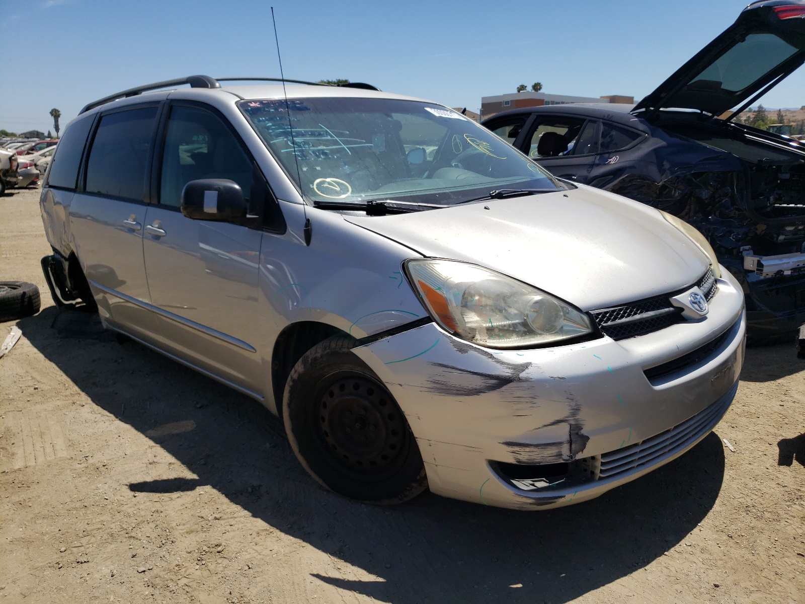 Photo 1 from auction – 2005 TOYOTA SIENNA CE with VIN 5TDZA23C75S356228