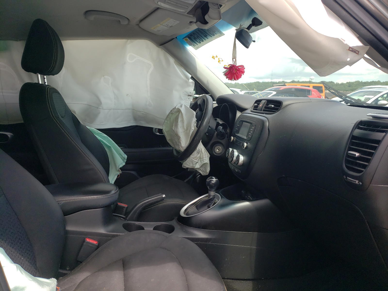 Photo 5 from auction – 2016 KIA SOUL + with VIN KNDJP3A50G7345588