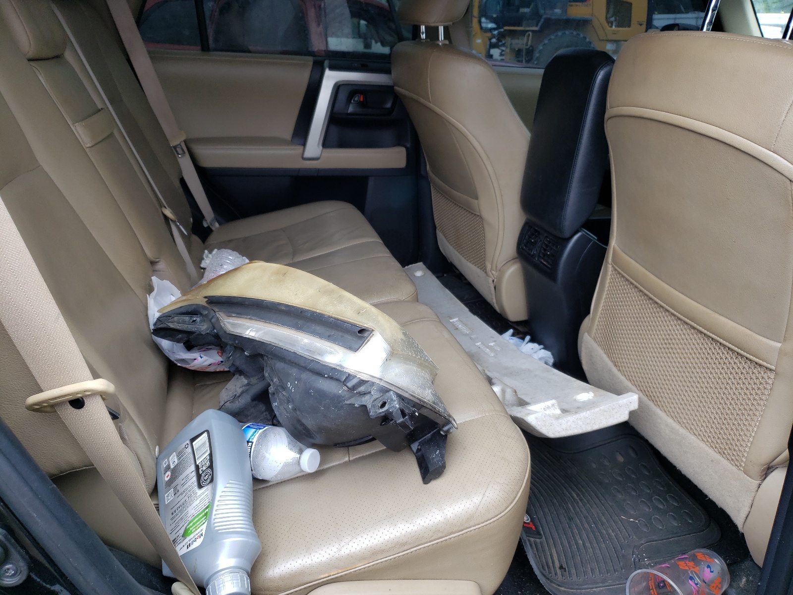 Photo 6 from auction – 2010 TOYOTA 4RUNNER SR with VIN JTEBU5JR5A5030960