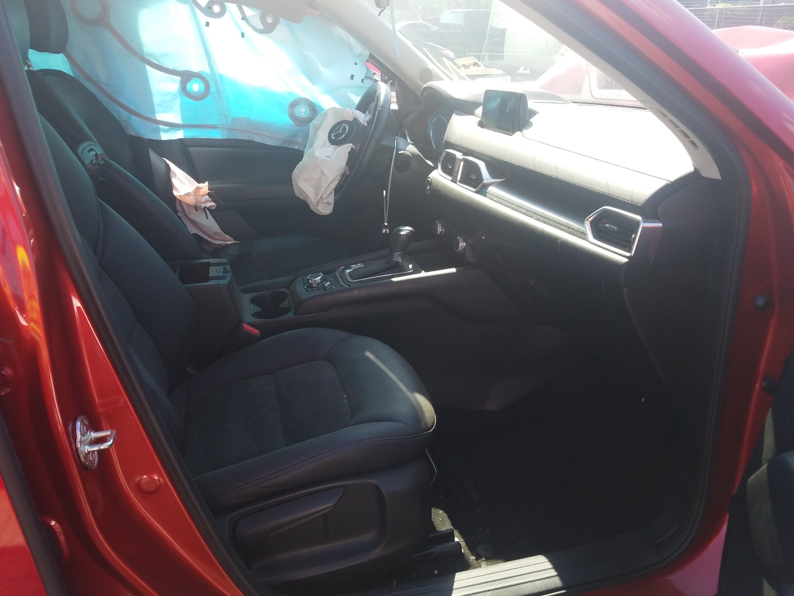 Photo 5 from auction – 2017 MAZDA CX-5 TOURI with VIN JM3KFBCL5H0112210