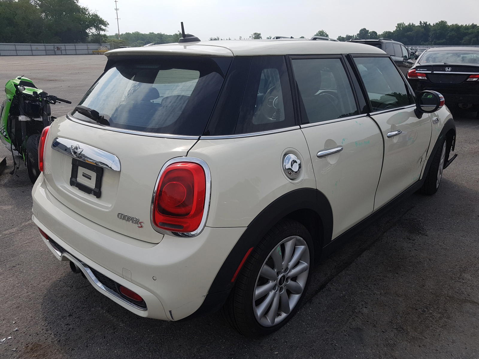 Photo 4 from auction – 2018 MINI COOPER S with VIN WMWXU3C56J2F50319