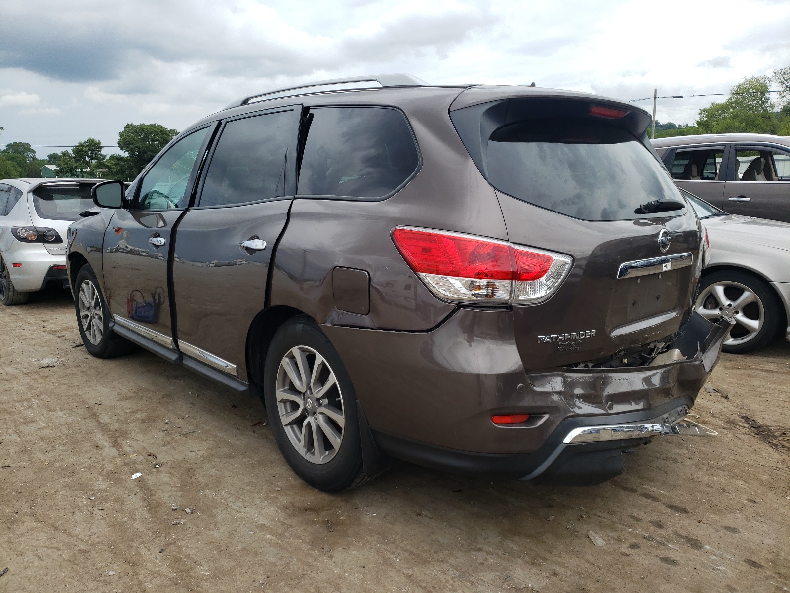 Zdjęcie 3 z aukcji – 2015 NISSAN PATHFINDER z VIN 5N1AR2MN1FC697953