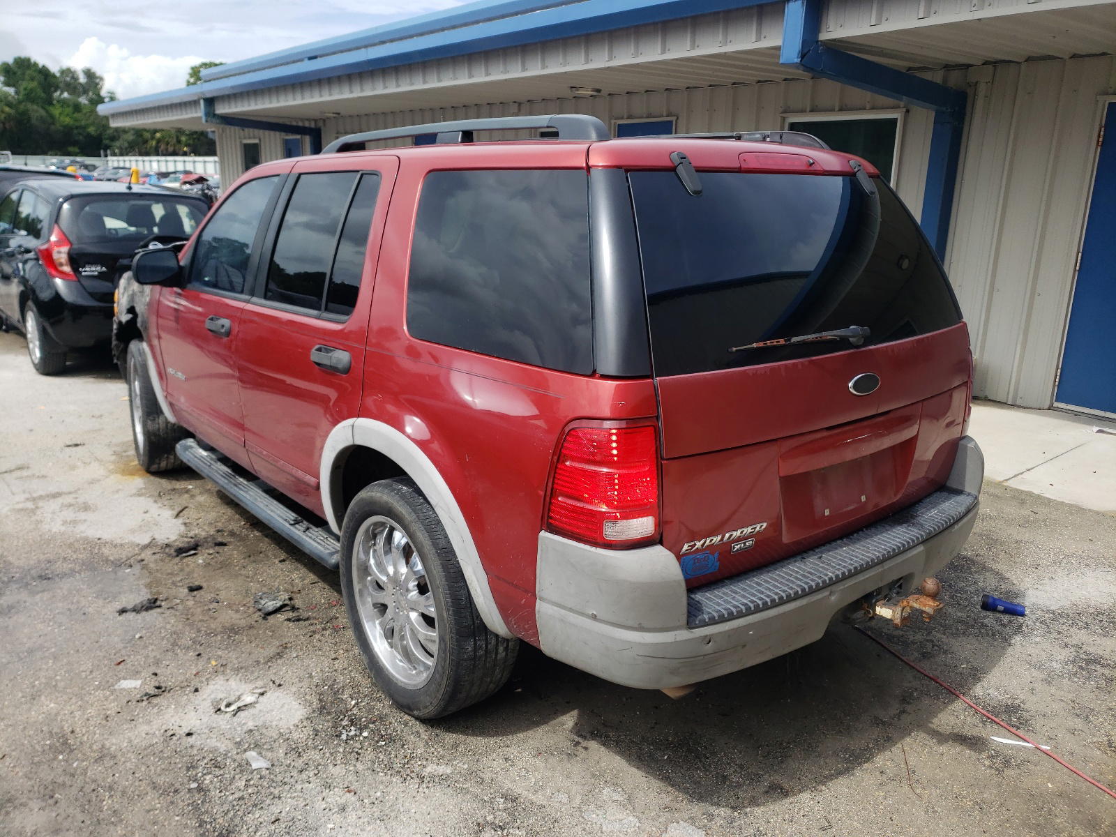 Photo 3 from auction – 2002 FORD EXPLORER X with VIN 1FMZU62K32ZC94369