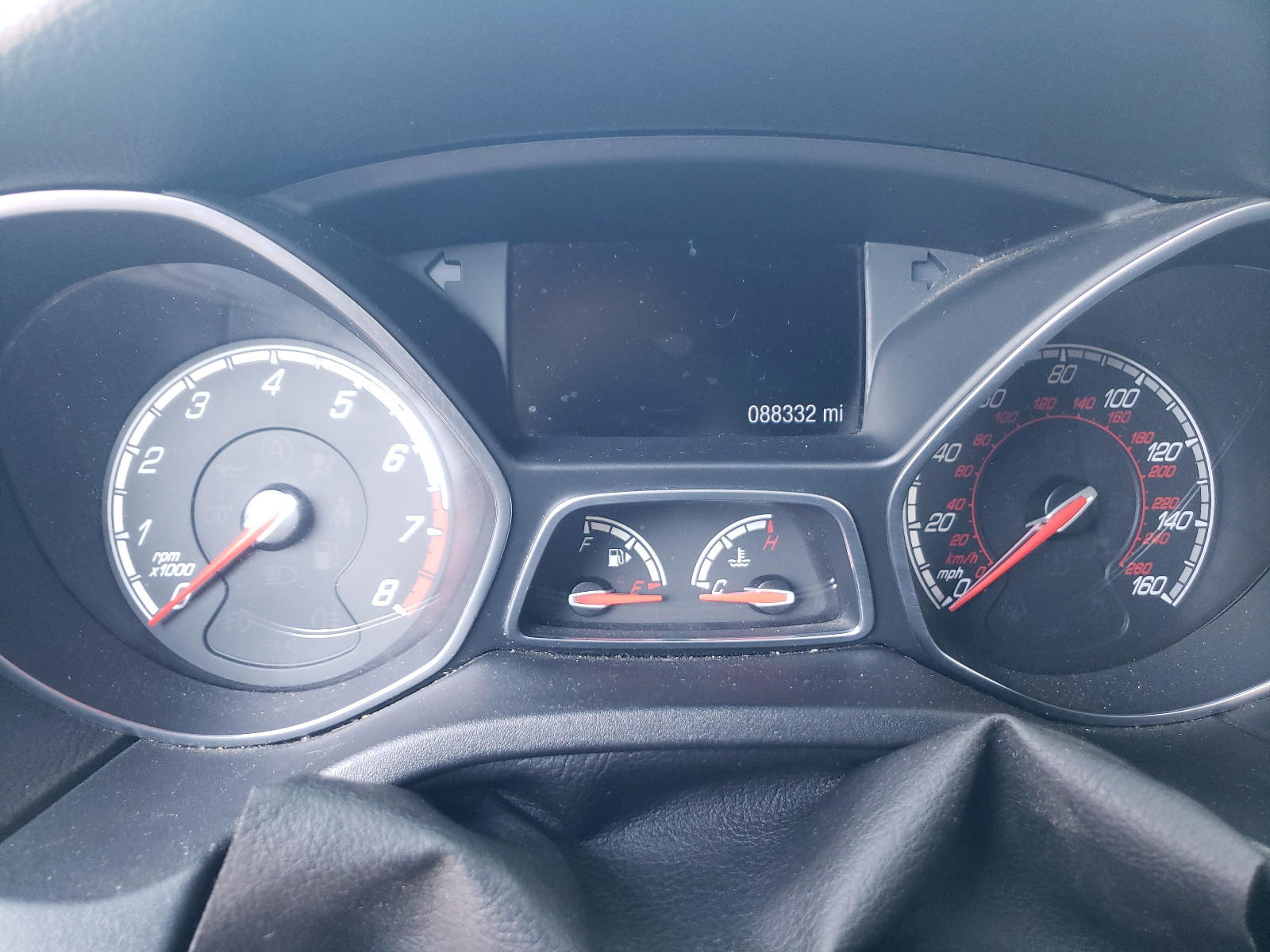 Photo 8 from auction – 2014 FORD FOCUS ST with VIN 1FADP3L90EL229542