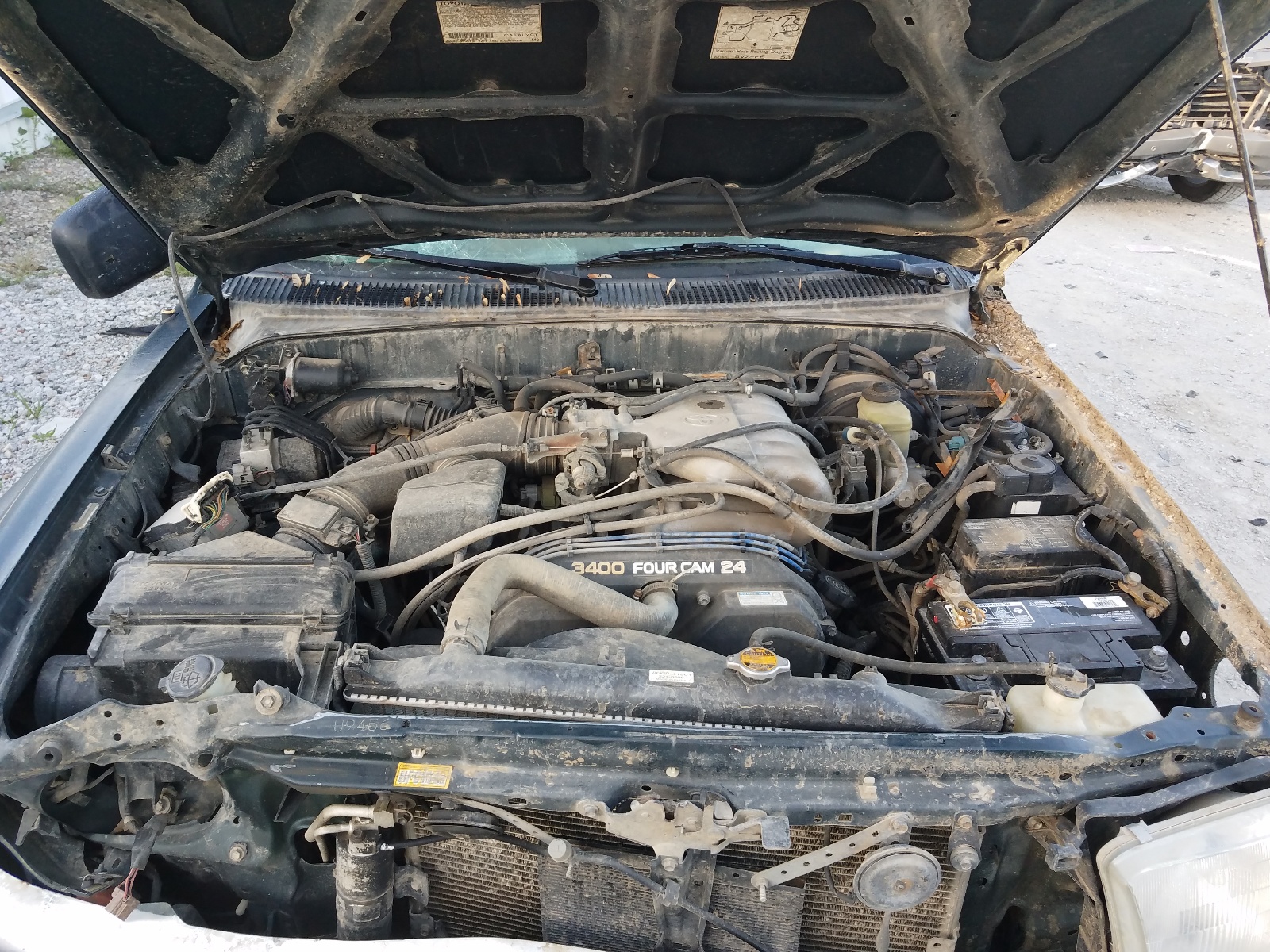 Photo 7 from auction – 1997 TOYOTA 4 RUNNER with VIN JT3HN86R7V0123928