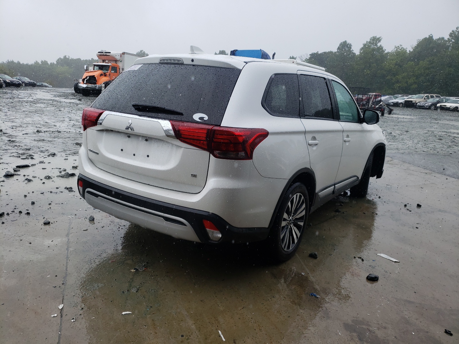 Photo 4 from auction – 2020 MITSUBISHI OUTLANDER with VIN JA4AD3A38LZ015570