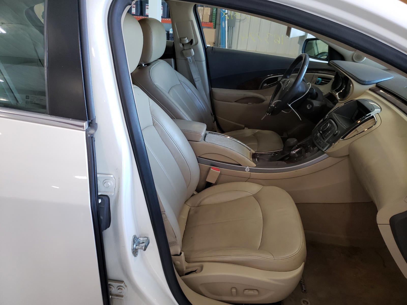 Photo 5 from auction – 2012 BUICK LACROSSE P with VIN 1G4GD5E32CF239744
