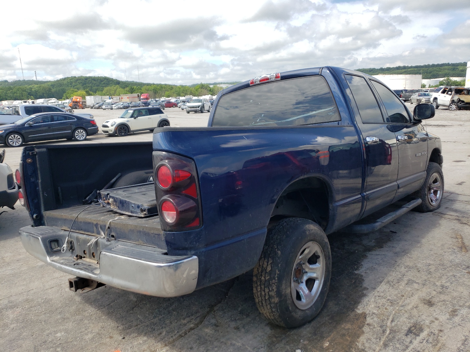 Photo 4 from auction – 2007 DODGE RAM 1500 S with VIN 1D7HU18P67J533236