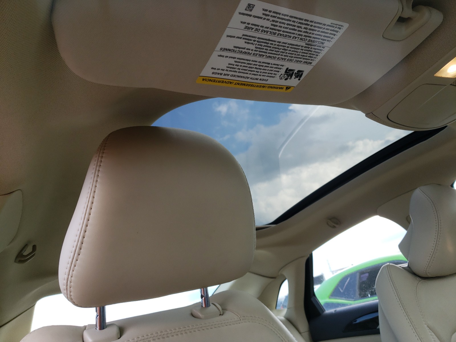 Photo 9 from auction – 2014 LINCOLN MKZ HYBRID with VIN 3LN6L2LU8ER830238