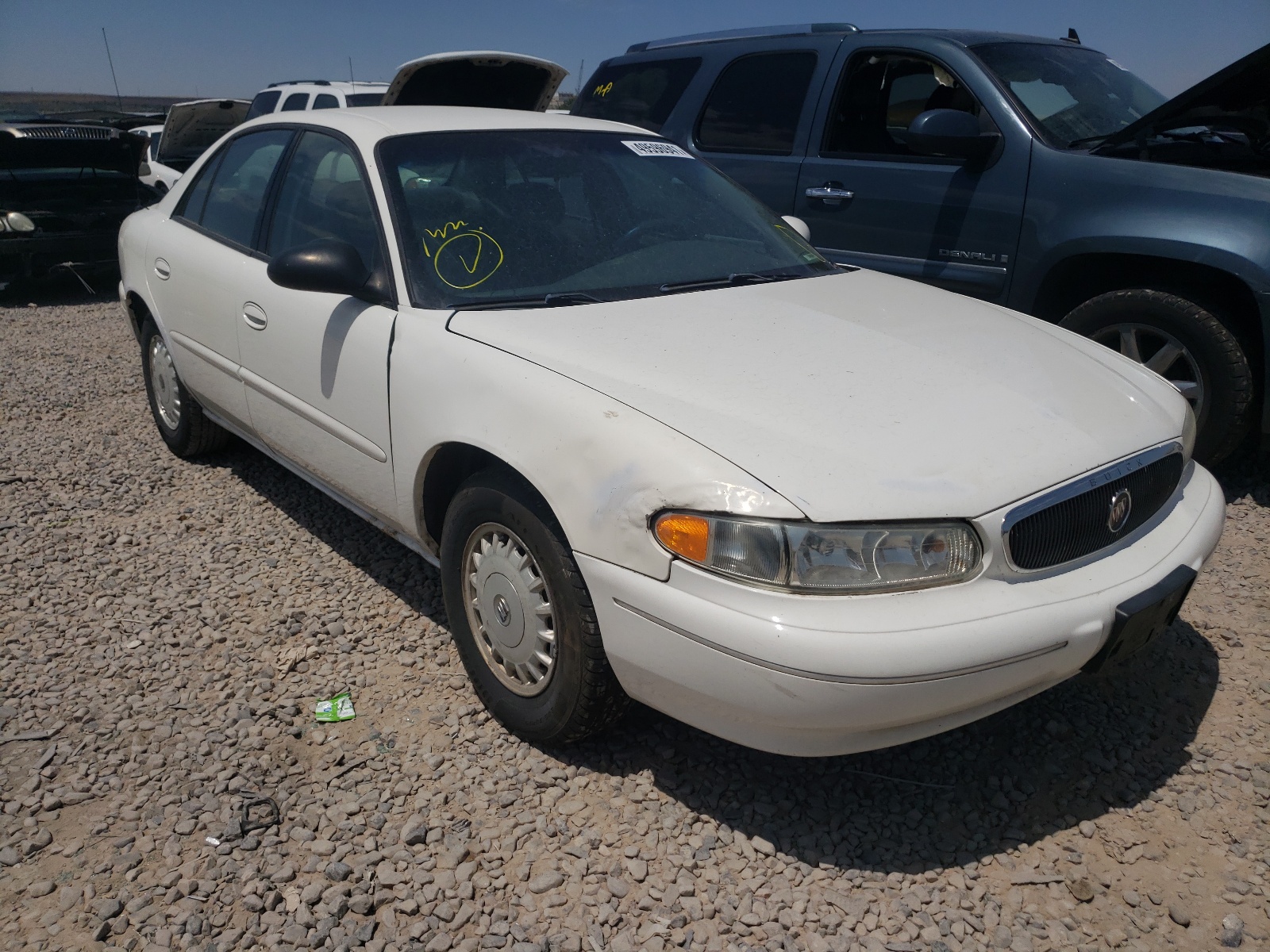 BUICK CENTURY 2003 with VIN 2G4WS52JX31194421 - Photo from auction
