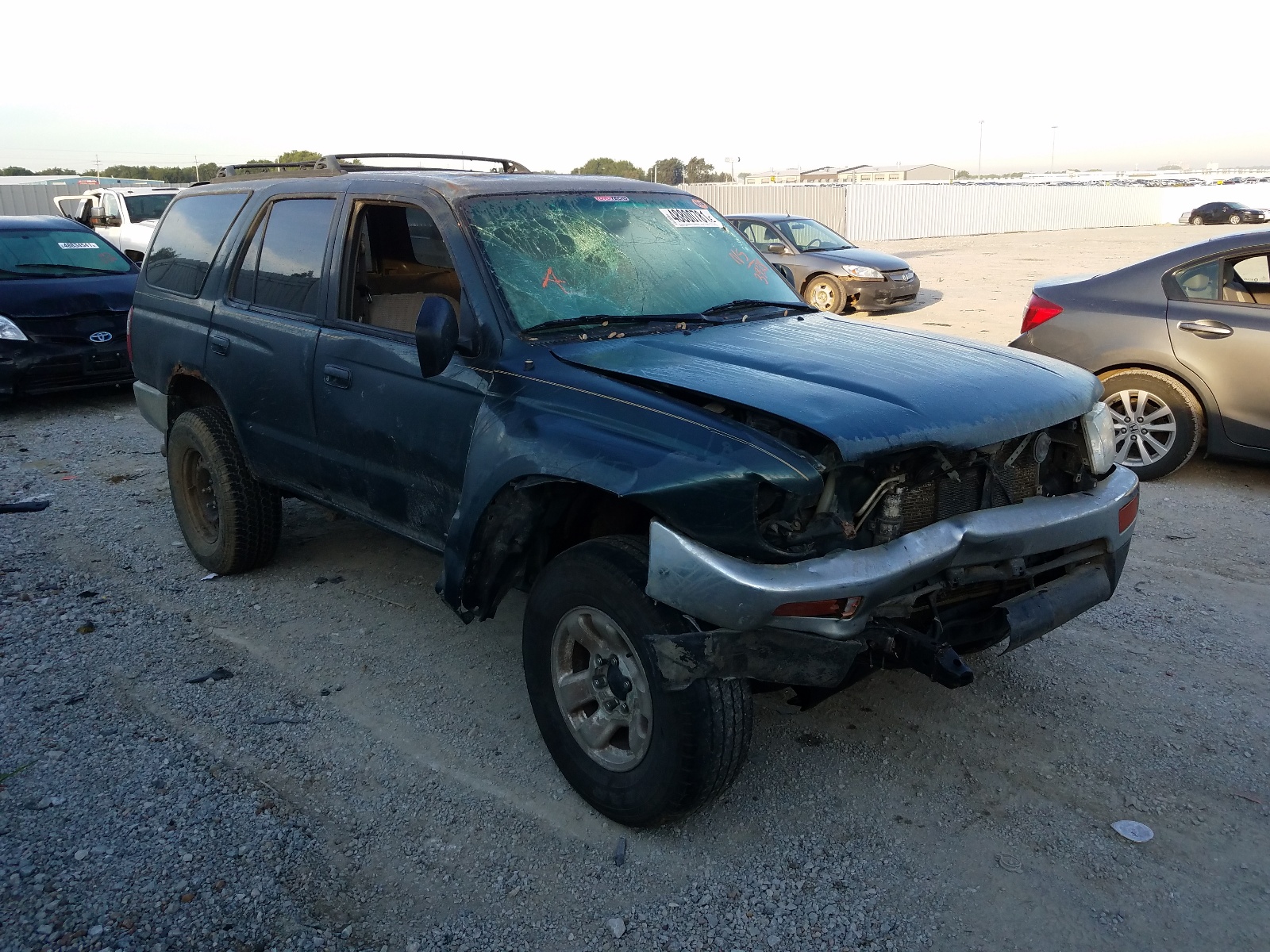 TOYOTA 4 RUNNER 1997 with VIN JT3HN86R7V0123928 - Photo from auction