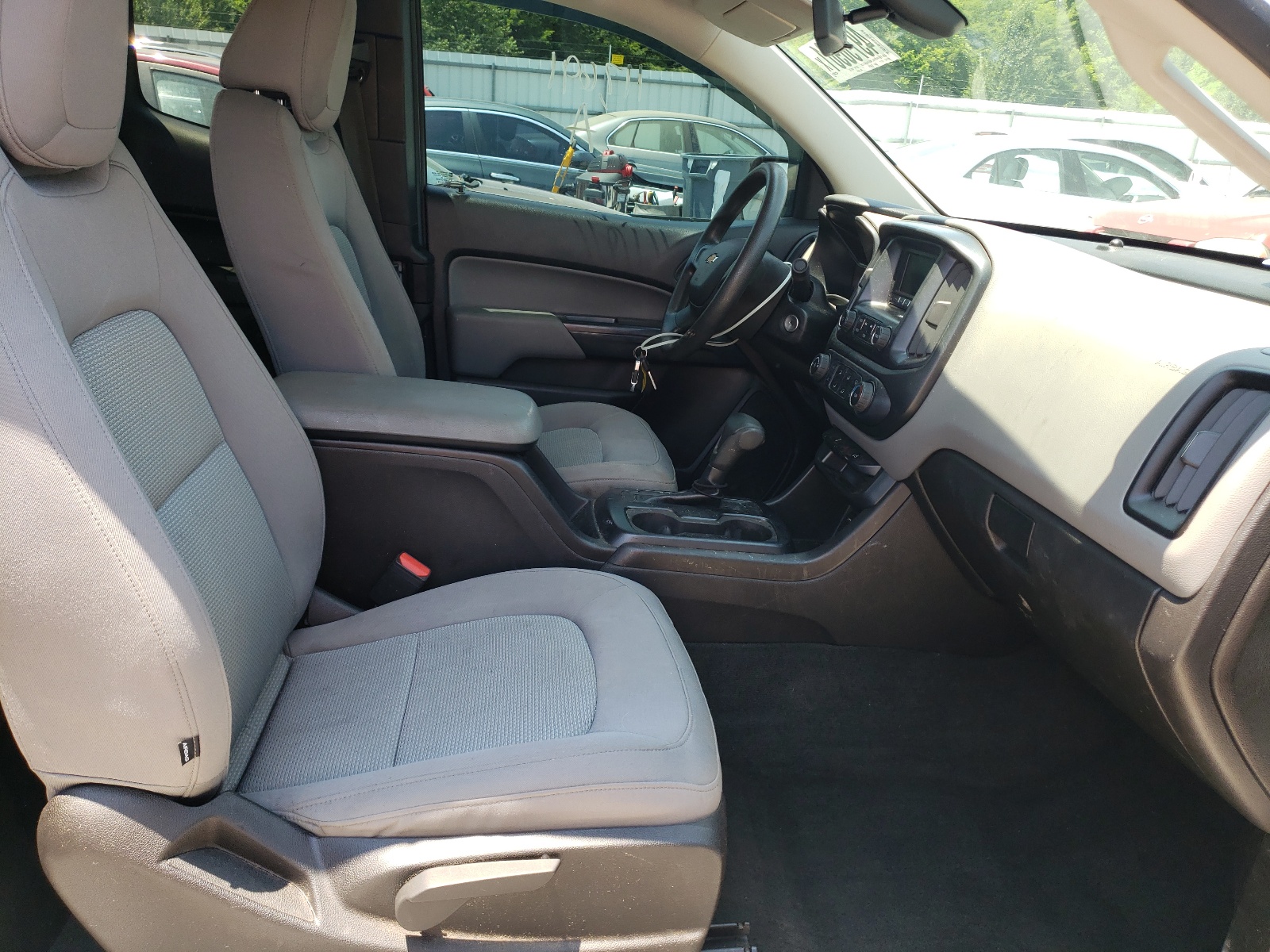 Photo 5 from auction – 2016 CHEVROLET COLORADO with VIN 1GCHSBEA3G1275330
