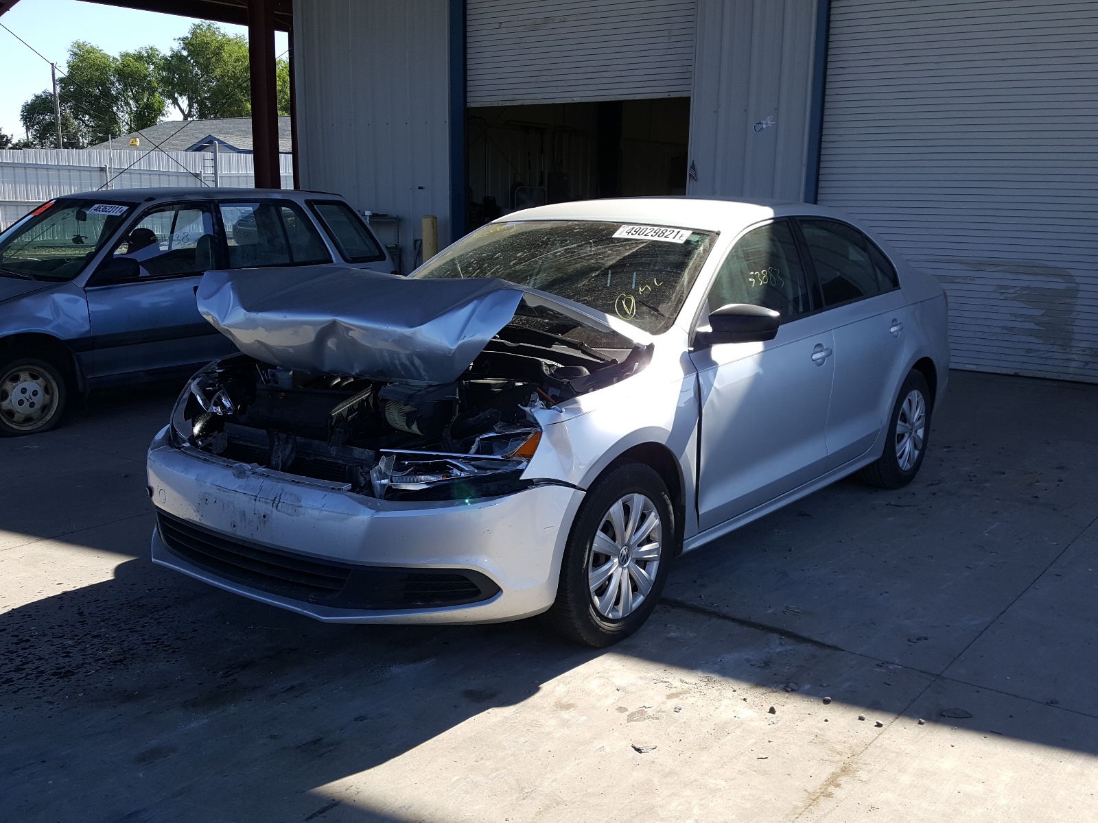 Photo 2 from auction – 2013 VOLKSWAGEN JETTA BASE with VIN 3VW2K7AJ7DM402455