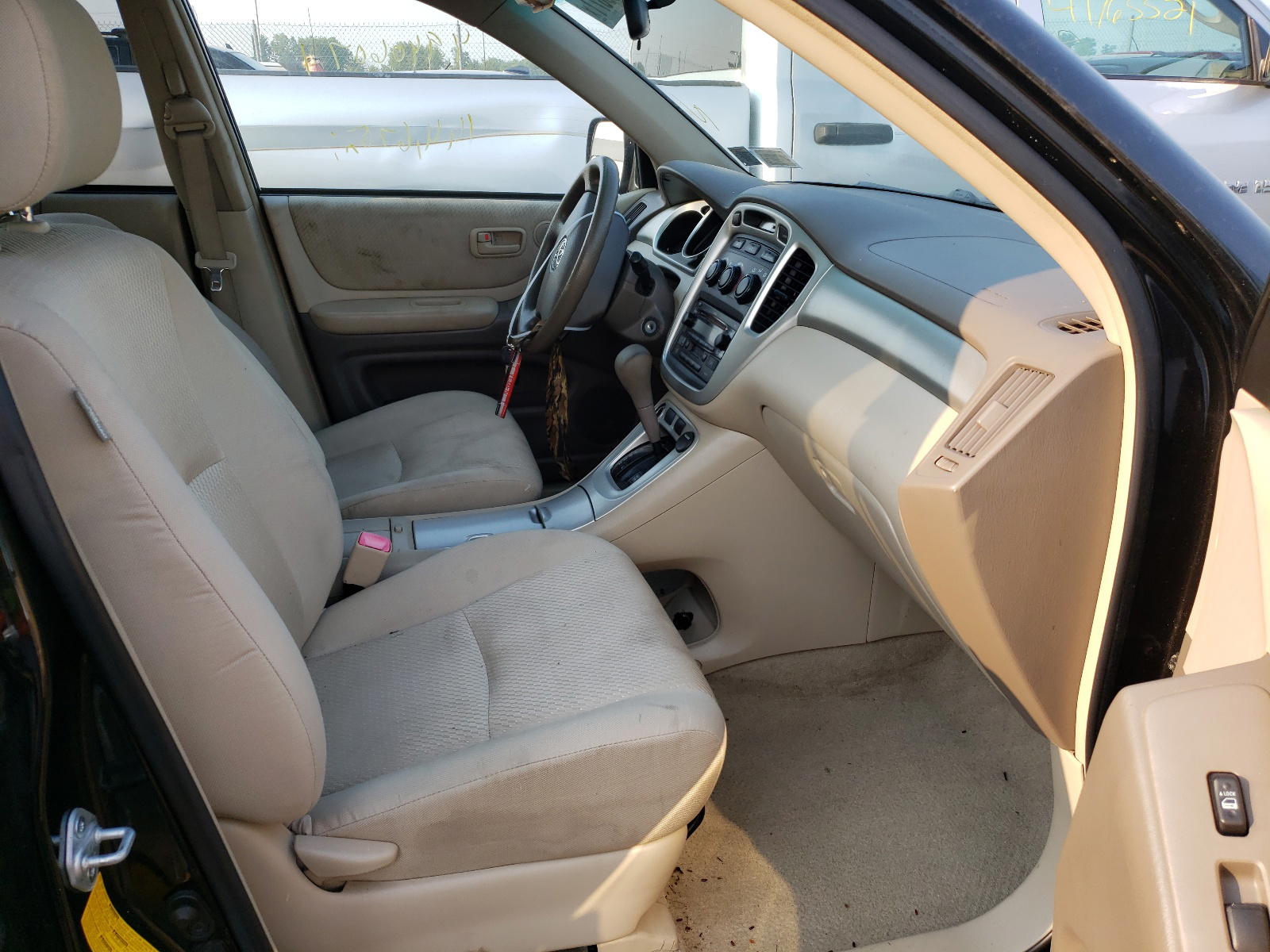 Photo 5 from auction – 2007 TOYOTA HIGHLANDER with VIN JTEHP21A870216850