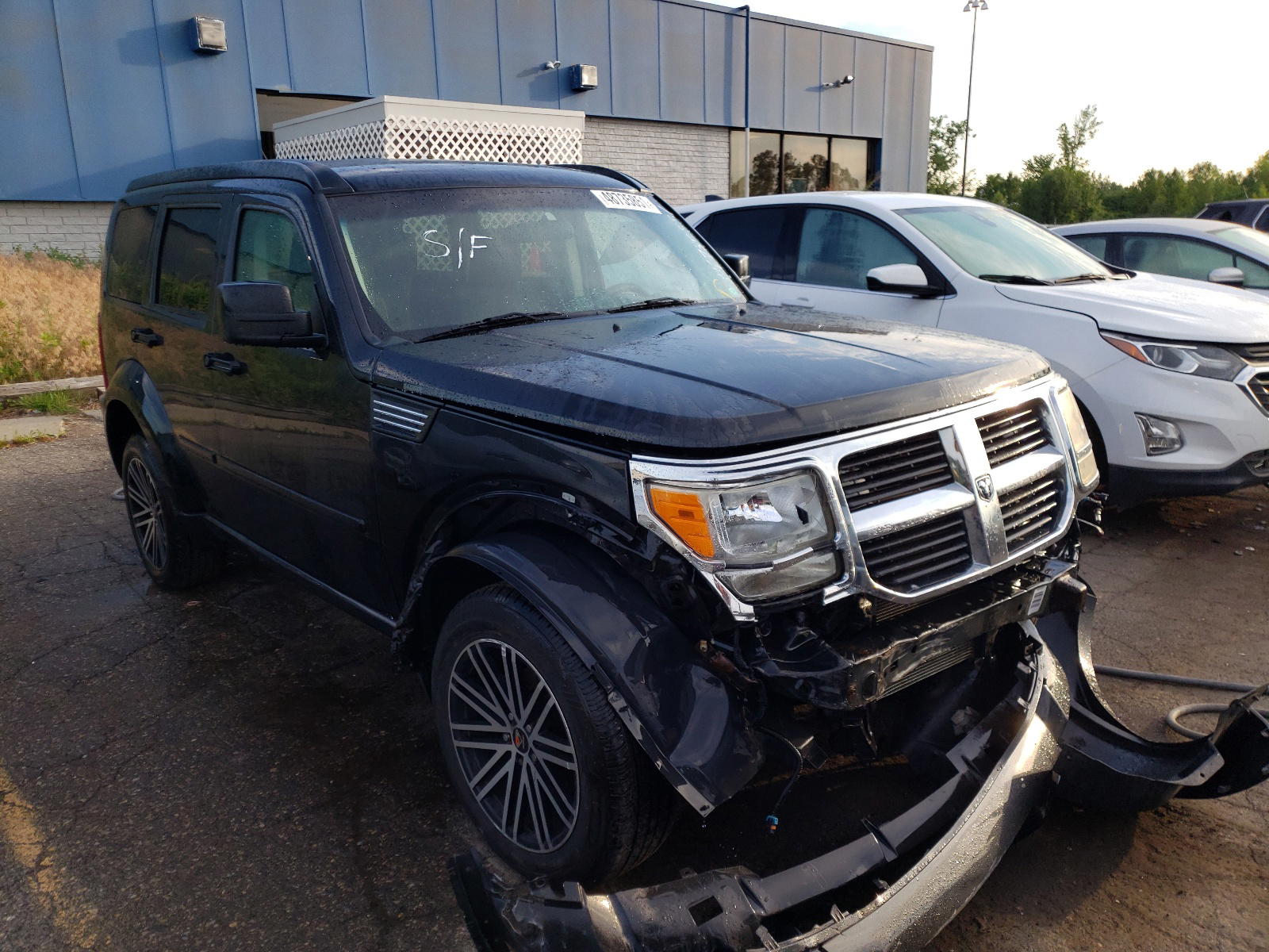 DODGE NITRO SXT 2008 with VIN 1D8GU28K38W128327 - Photo from auction