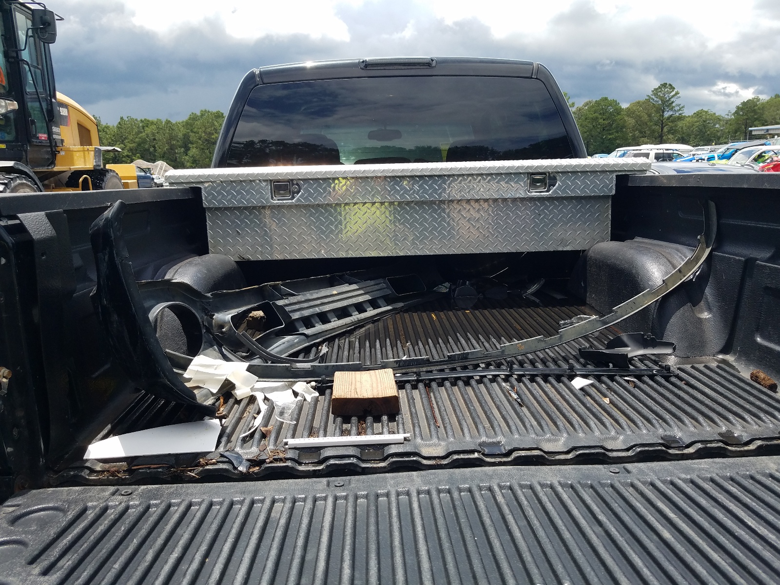Photo 9 from auction – 2006 GMC NEW SIERRA with VIN 2GTEC13T361245204