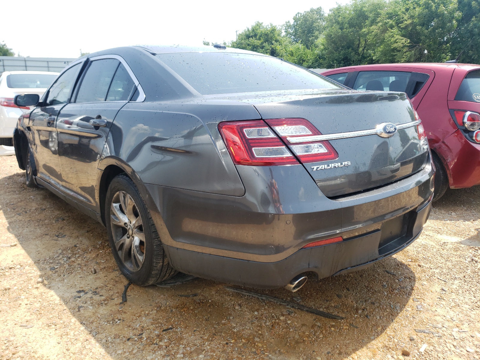Фото 3 с аукциона – 2015 FORD TAURUS SEL с VIN 1FAHP2H86FG129175