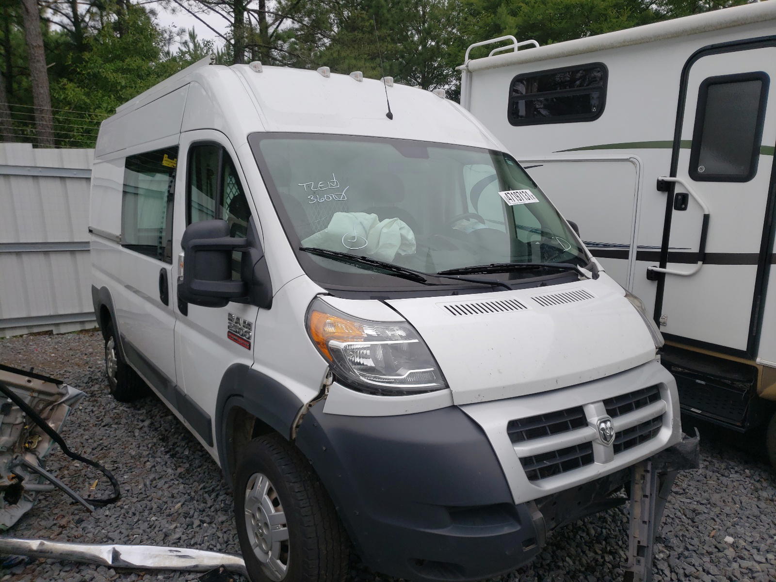 RAM PROMASTER 2014 with VIN 3C6TRVCG7EE107299 - Photo from auction