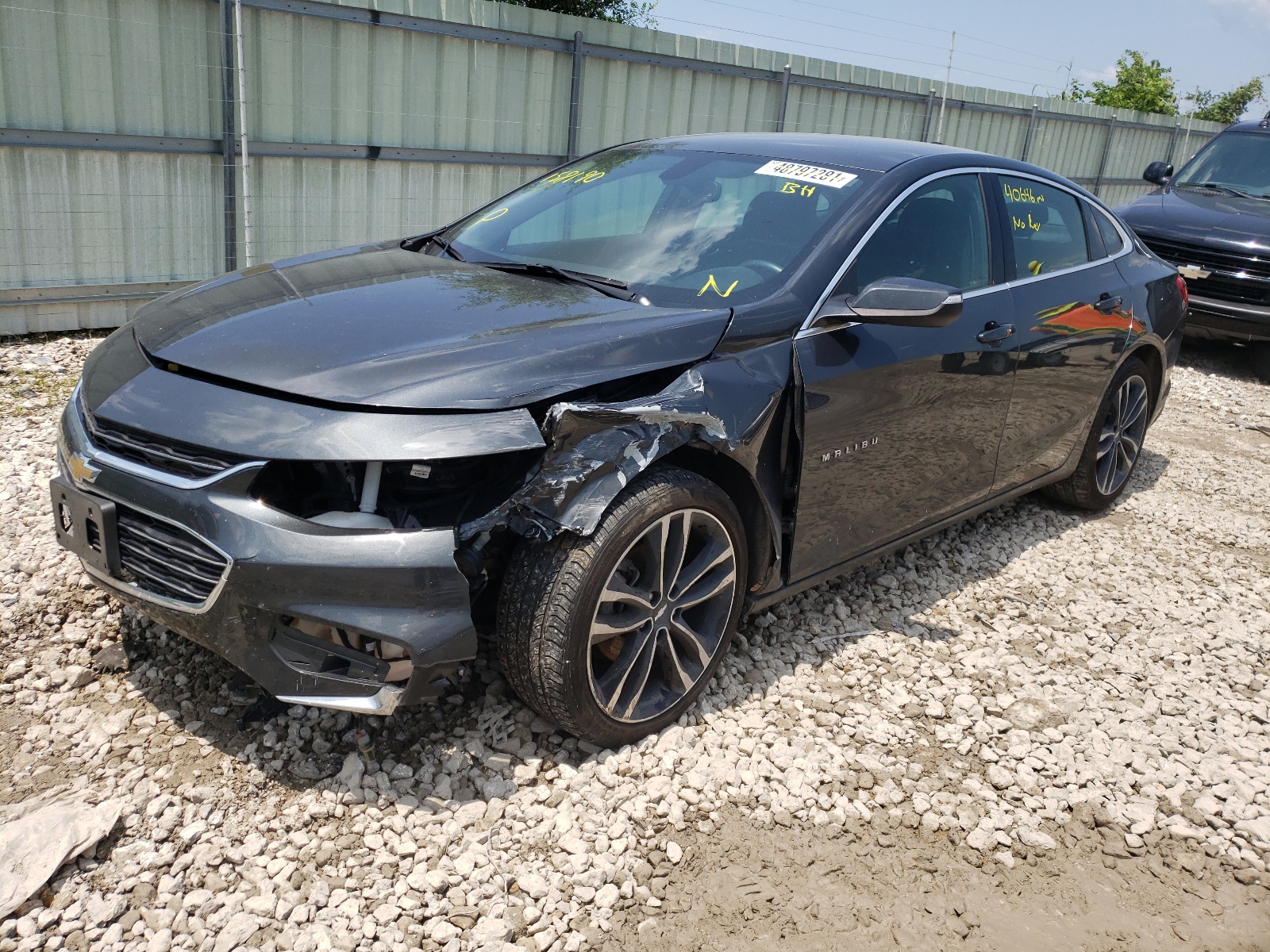 Photo 2 from auction – 2017 CHEVROLET MALIBU LT with VIN 1G1ZE5ST9HF158190