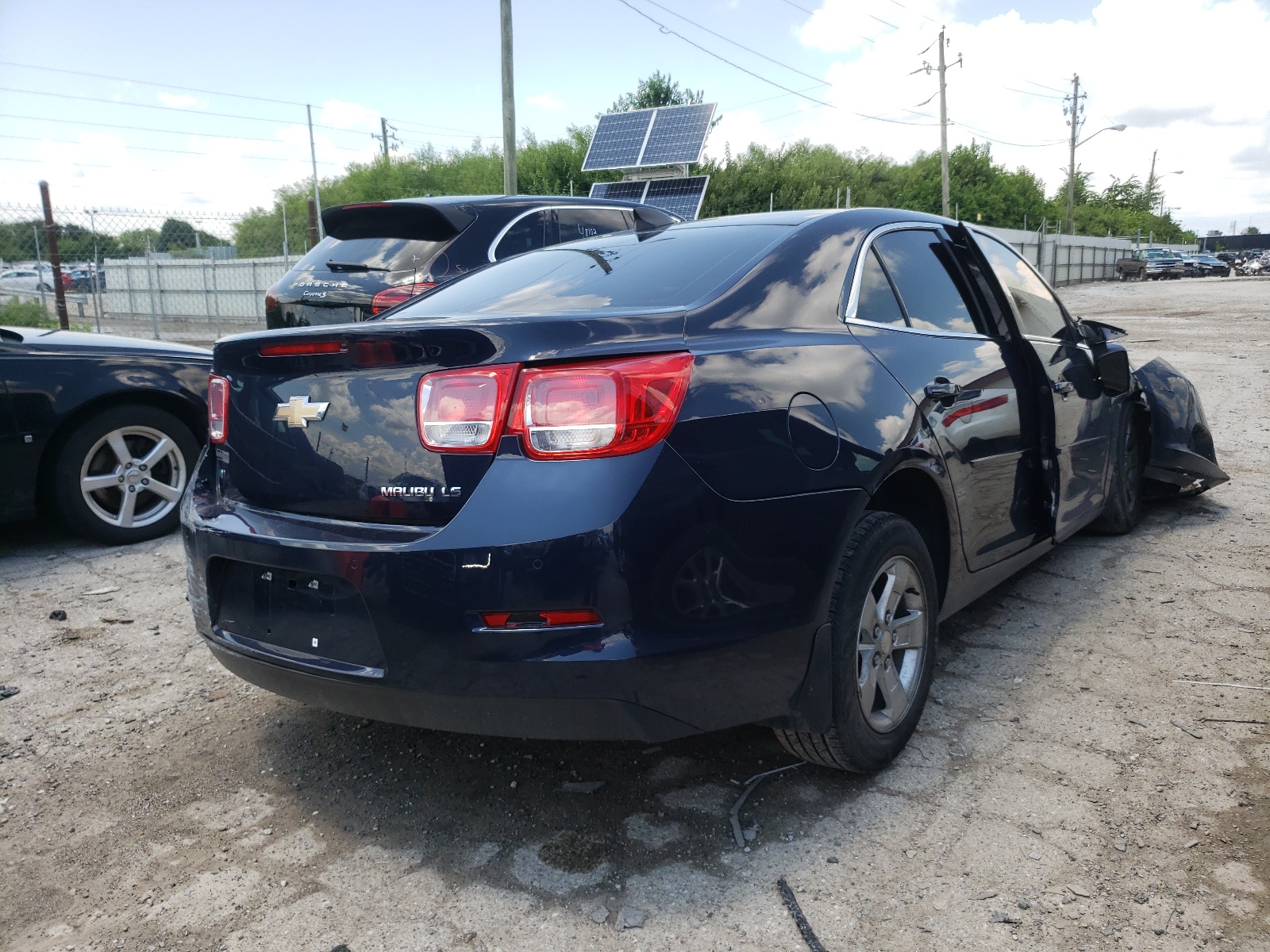 Photo 4 from auction – 2016 CHEVROLET MALIBU LIM with VIN 1G11A5SA4GU139547