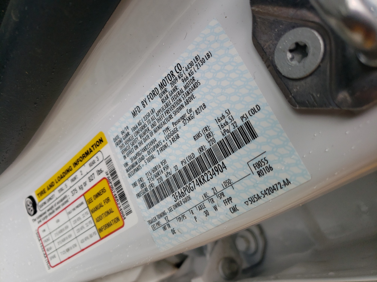Photo 10 from auction – 2019 FORD FUSION S with VIN 3FA6P0G74KR234904