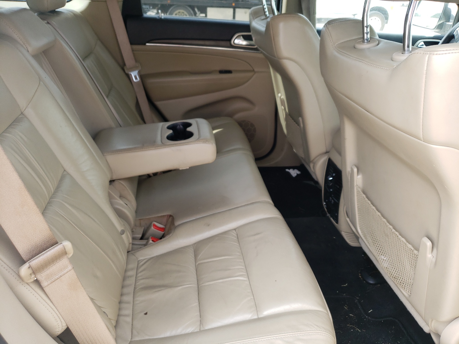 Photo 6 from auction – 2014 JEEP GRAND CHER with VIN 1C4RJFBG7EC254070