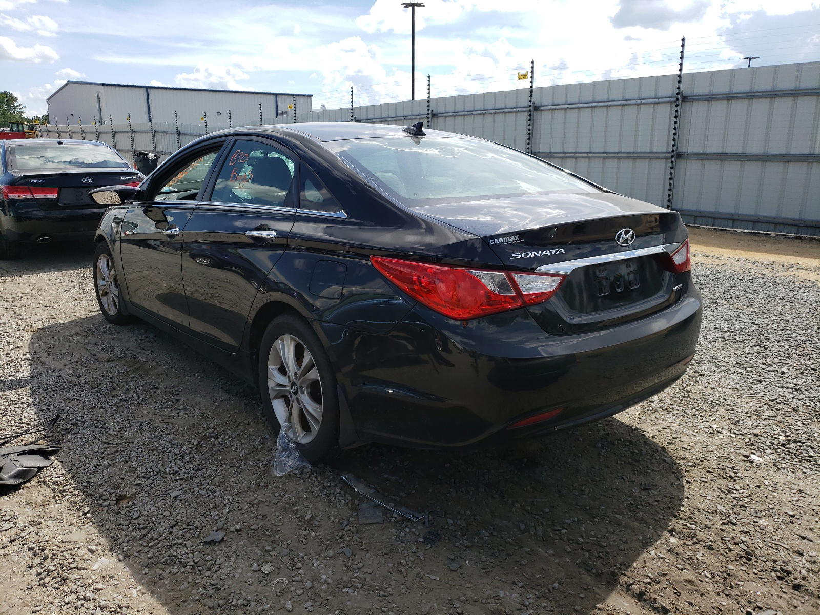 Photo 3 from auction – 2012 HYUNDAI SONATA SE with VIN 5NPEC4AC9DH639824