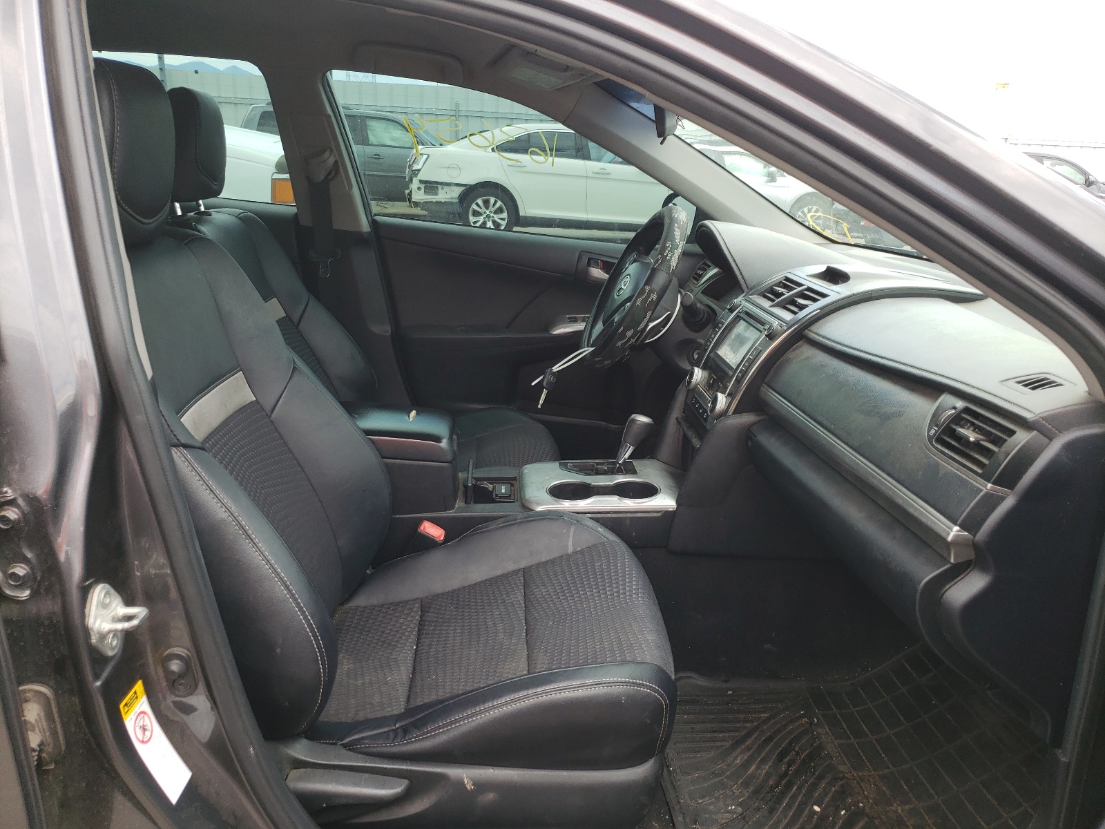 Photo 5 from auction – 2013 TOYOTA CAMRY L with VIN 4T1BF1FKXDU682269