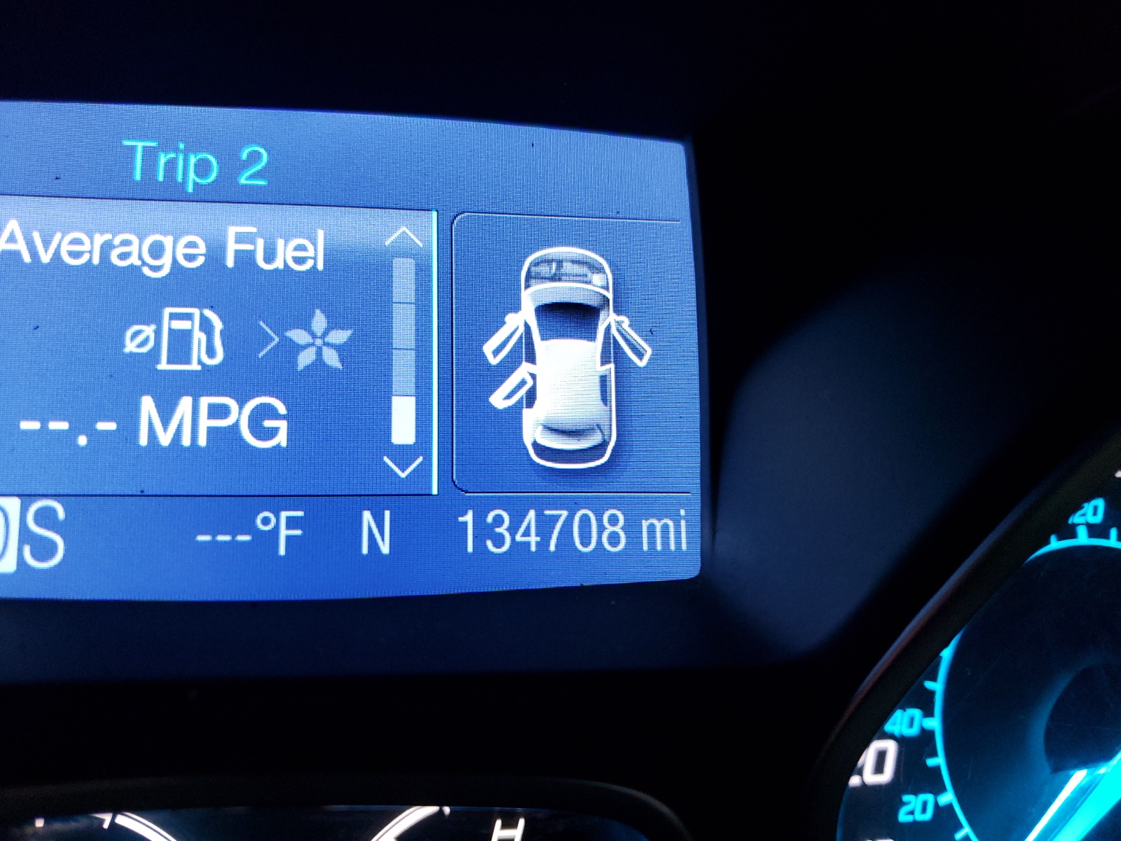 Photo 8 from auction – 2013 FORD ESCAPE SE with VIN 1FMCU9G9XDUA18428