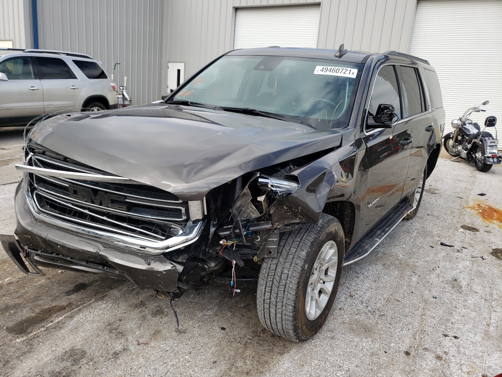 Photo 2 from auction – 2020 GMC YUKON SLT with VIN 1GKS2BKC2LR158513
