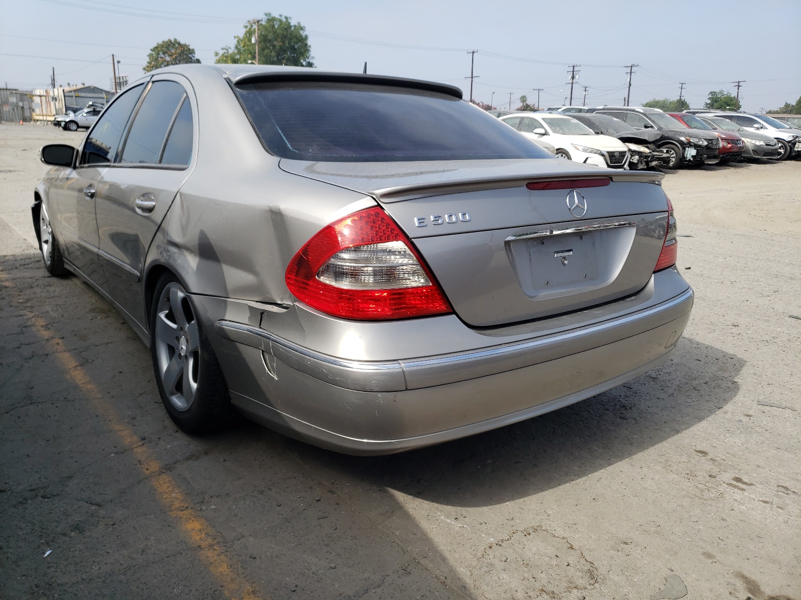 Photo 3 from auction – 2005 MERCEDES-BENZ E 500 with VIN WDBUF70J05A614662