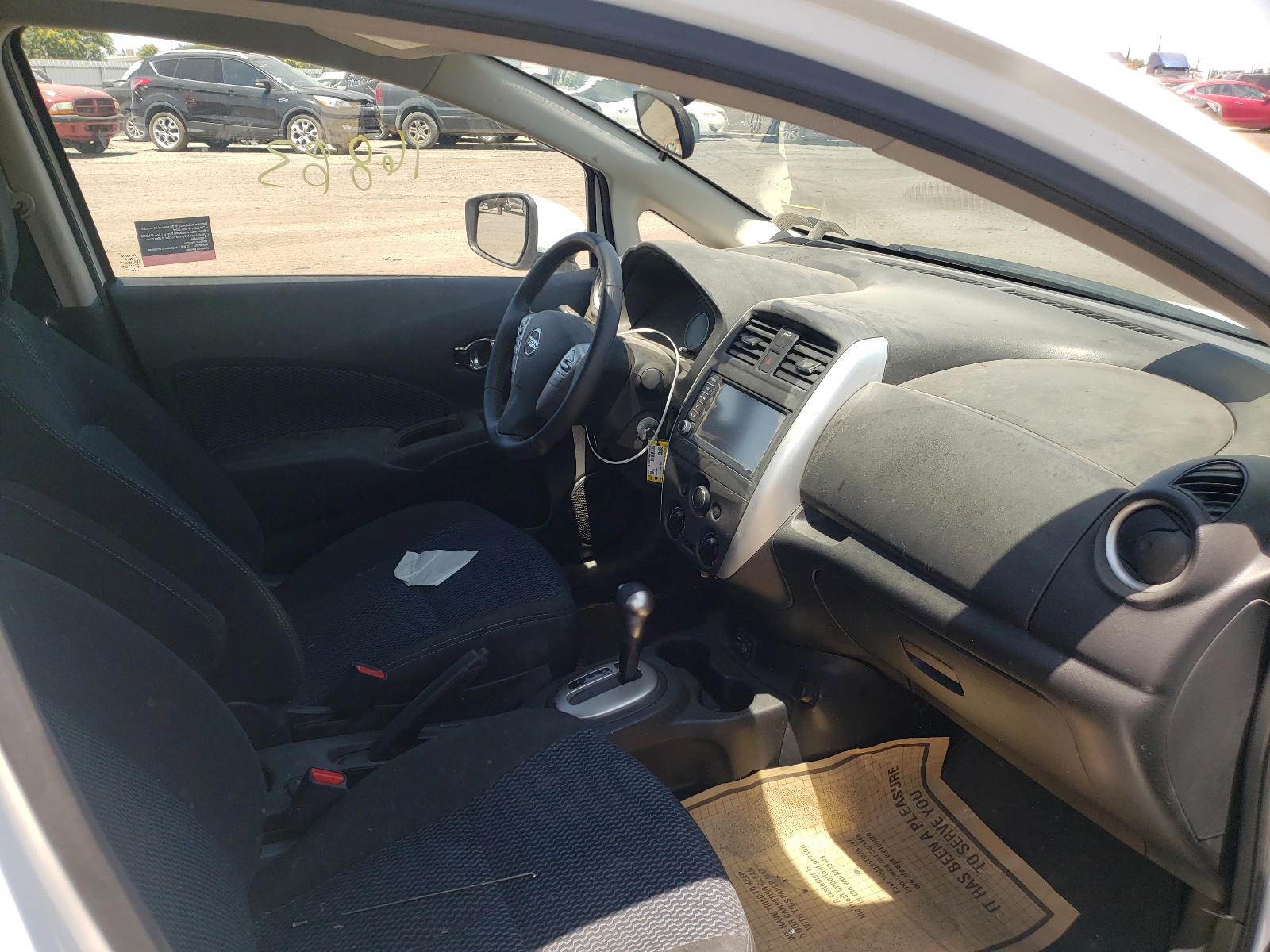 Photo 5 from auction – 2019 NISSAN VERSA NOTE with VIN 3N1CE2CP5KL366418