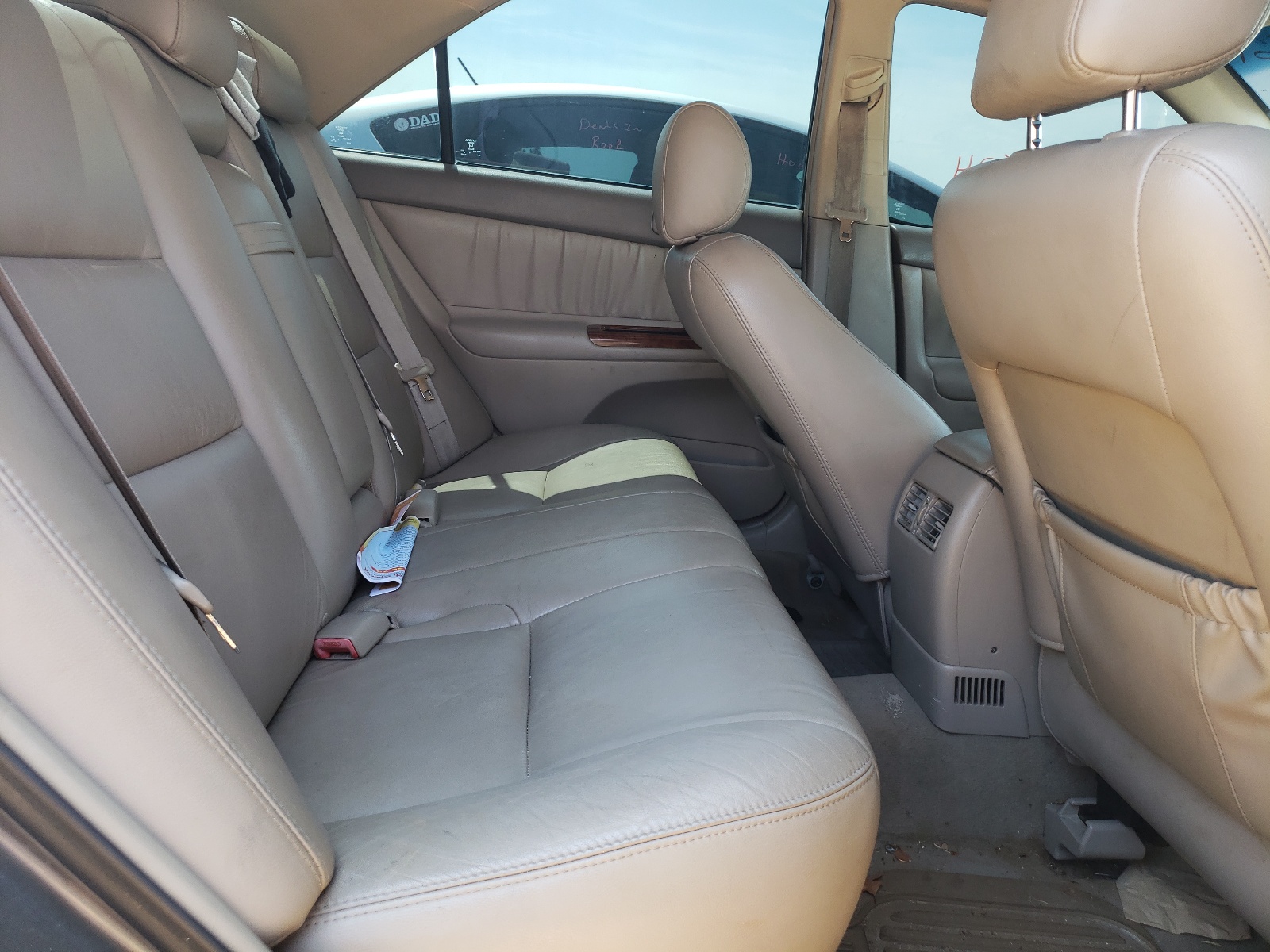 Zdjęcie 6 z aukcji – 2005 TOYOTA CAMRY z VIN 4T1BF32K85U597935