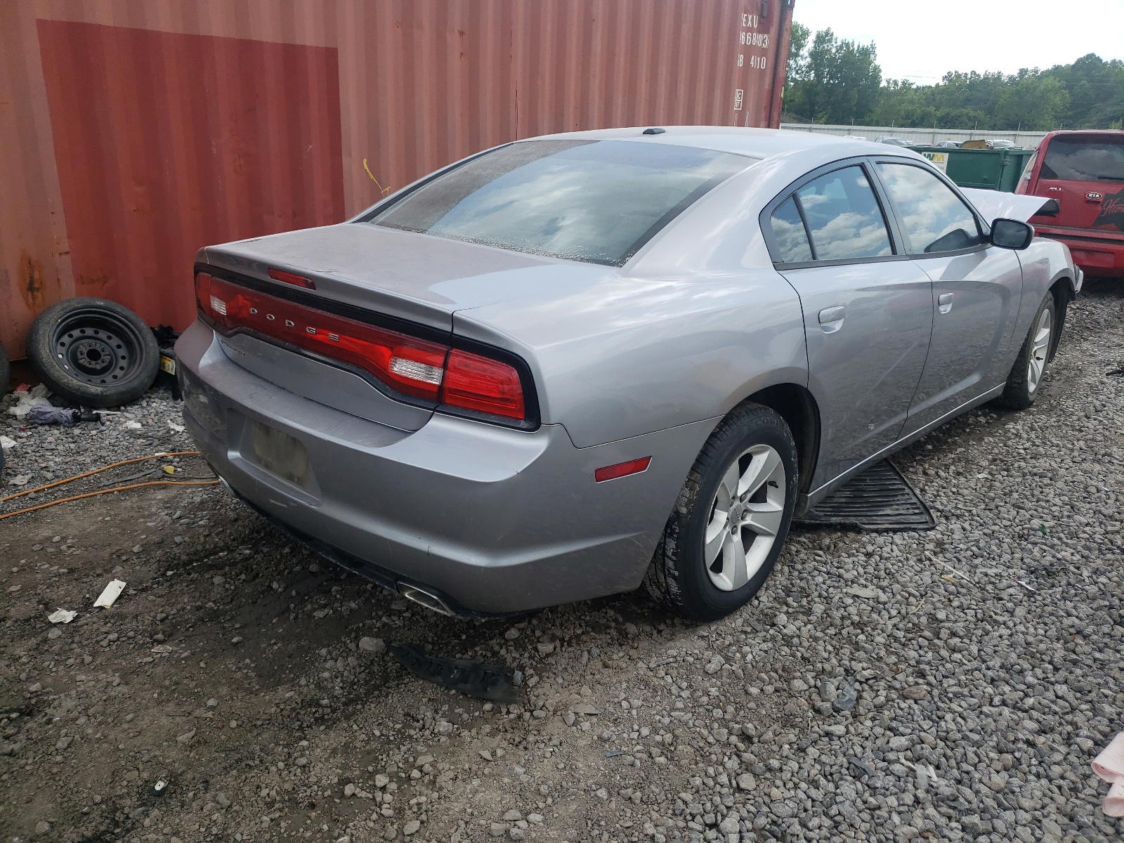 Photo 4 from auction – 2013 DODGE CHARGER SE with VIN 2C3CDXBG2DH571211