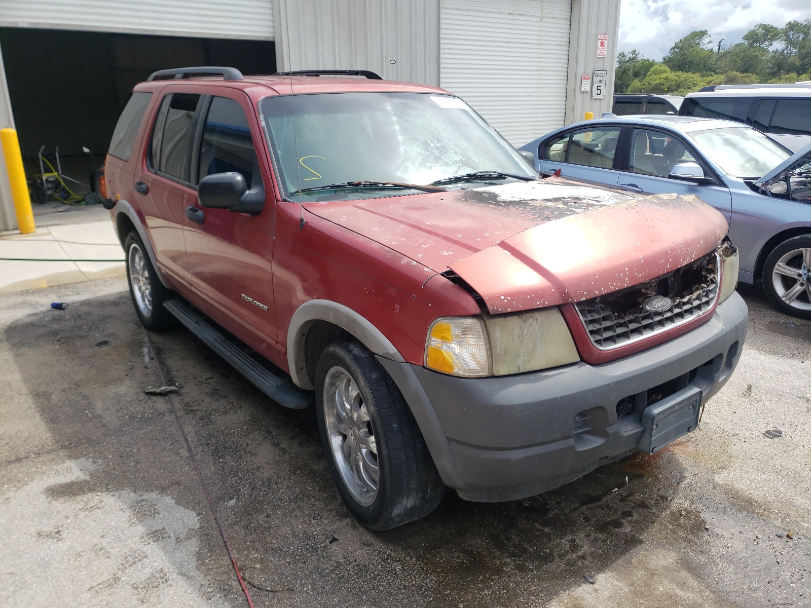 FORD EXPLORER X 2002 с VIN 1FMZU62K32ZC94369 - Фото с аукциона