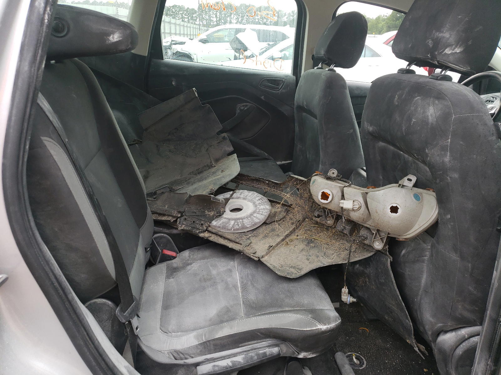 Photo 6 from auction – 2014 FORD ESCAPE S with VIN 1FMCU0F71EUB22108